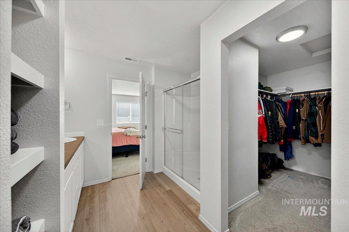 8389 E Harpster Ct., Nampa, Idaho 83687, 4 Bedrooms, 2 Bathrooms, Residential For Sale, Price $429,000,MLS 98976857