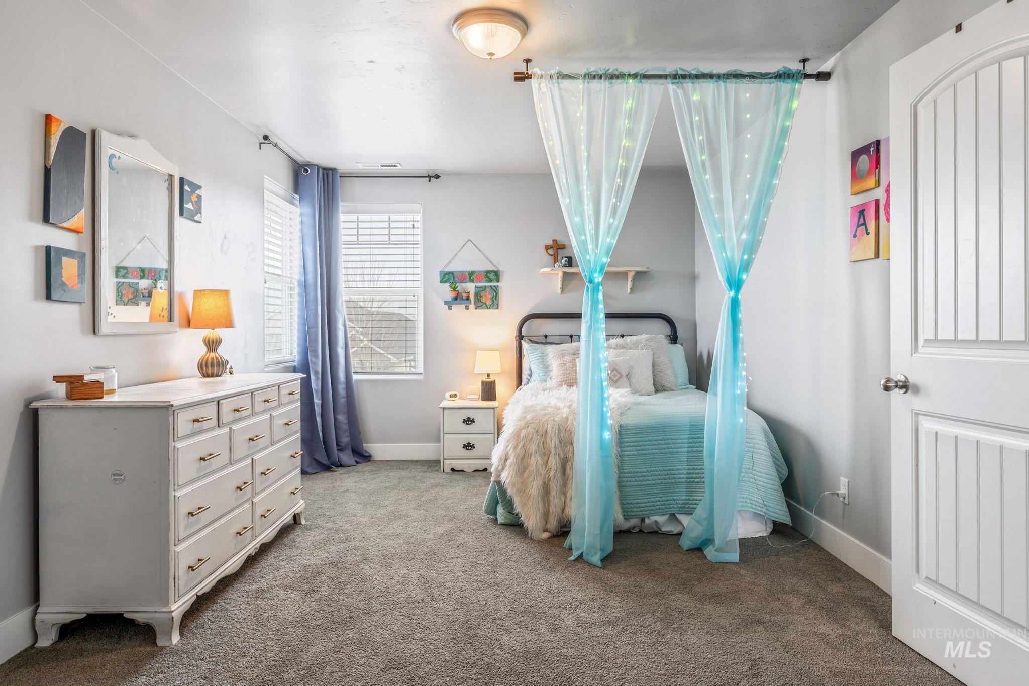 1127 Overland Trail St, Middleton, Idaho 83644, 4 Bedrooms, 3.5 Bathrooms, Residential For Sale, Price $600,000,MLS 98976858