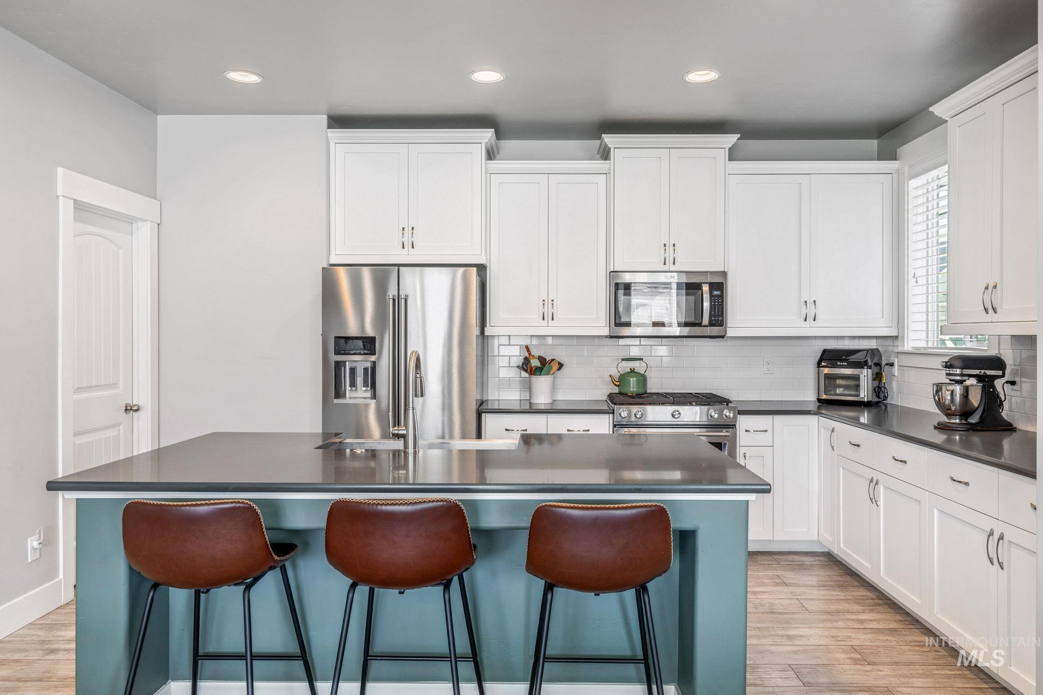 1127 Overland Trail St, Middleton, Idaho 83644, 4 Bedrooms, 3.5 Bathrooms, Residential For Sale, Price $600,000,MLS 98976858