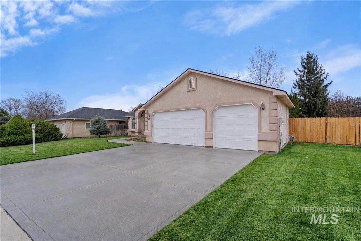 435 Bitterbrush Ave, Nampa, Idaho 83686, 3 Bedrooms, 2 Bathrooms, Residential For Sale, Price $474,900,MLS 98976859