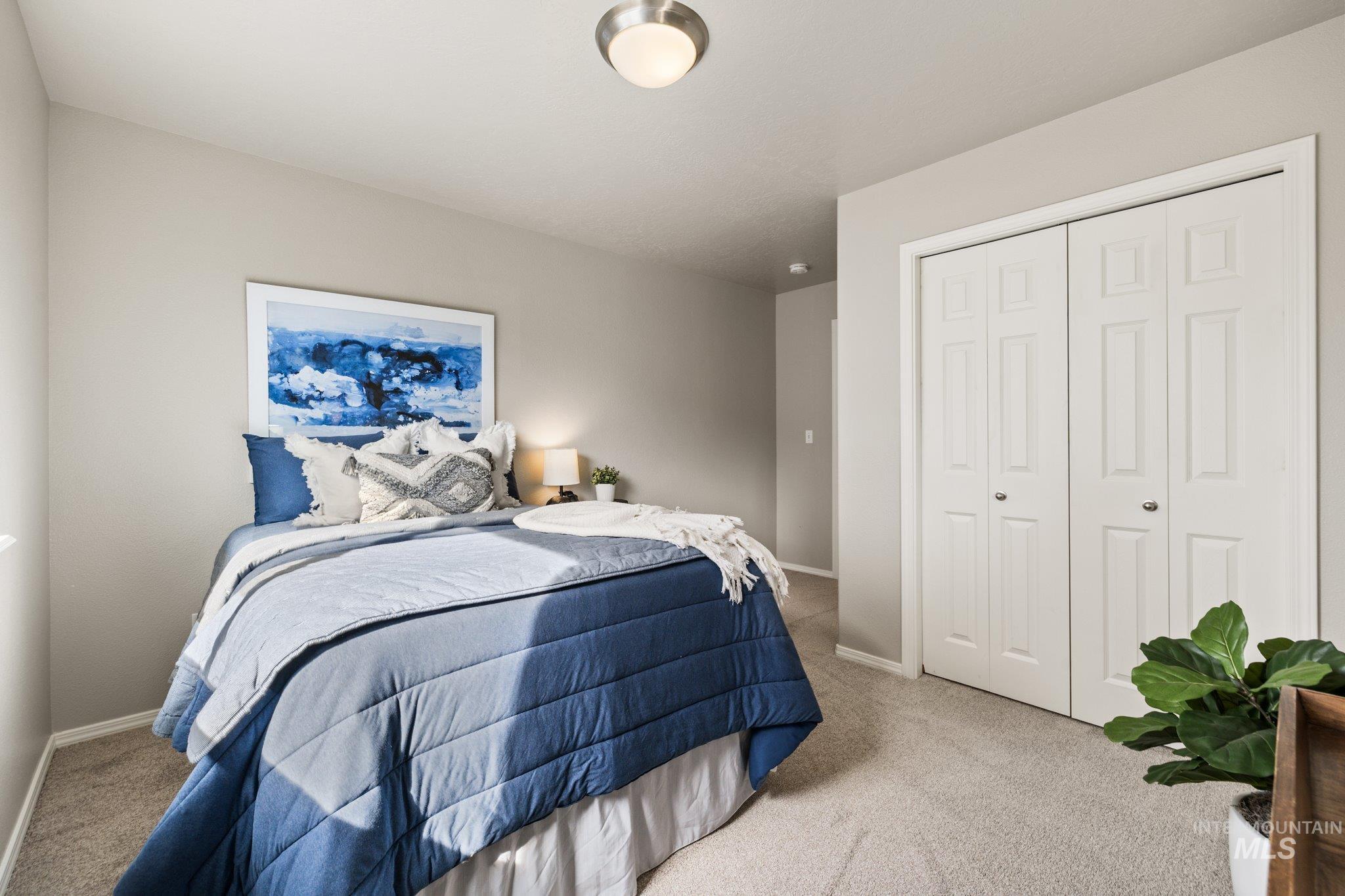 4802 Ida Red Ave, Caldwell, Idaho 83607, 5 Bedrooms, 2 Bathrooms, Residential For Sale, Price $369,000,MLS 98976860