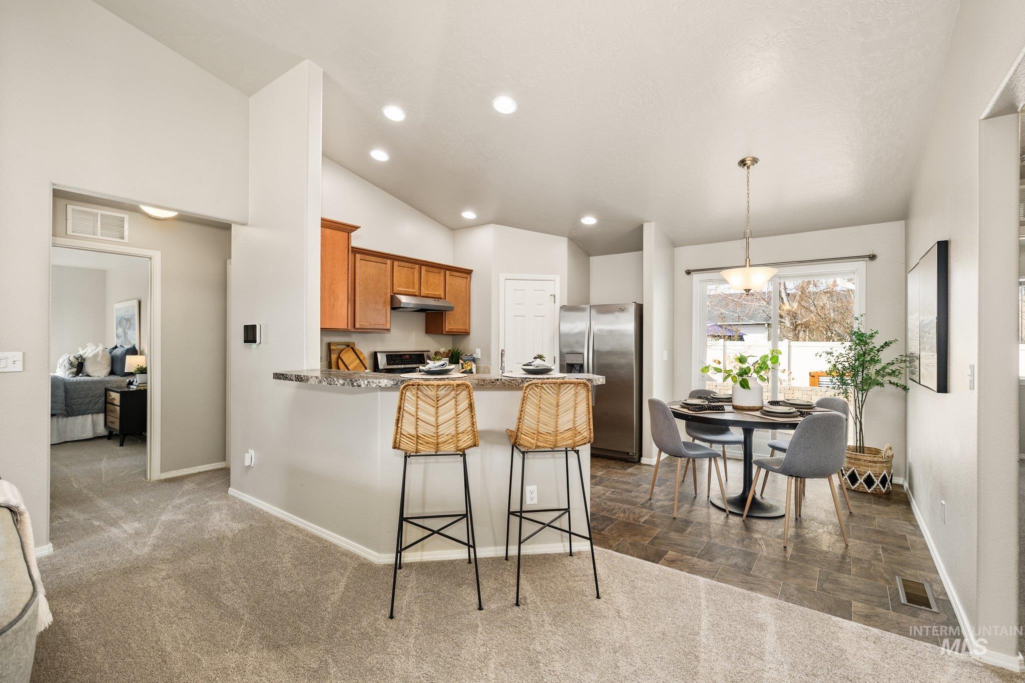 4802 Ida Red Ave, Caldwell, Idaho 83607, 5 Bedrooms, 2 Bathrooms, Residential For Sale, Price $369,000,MLS 98976860