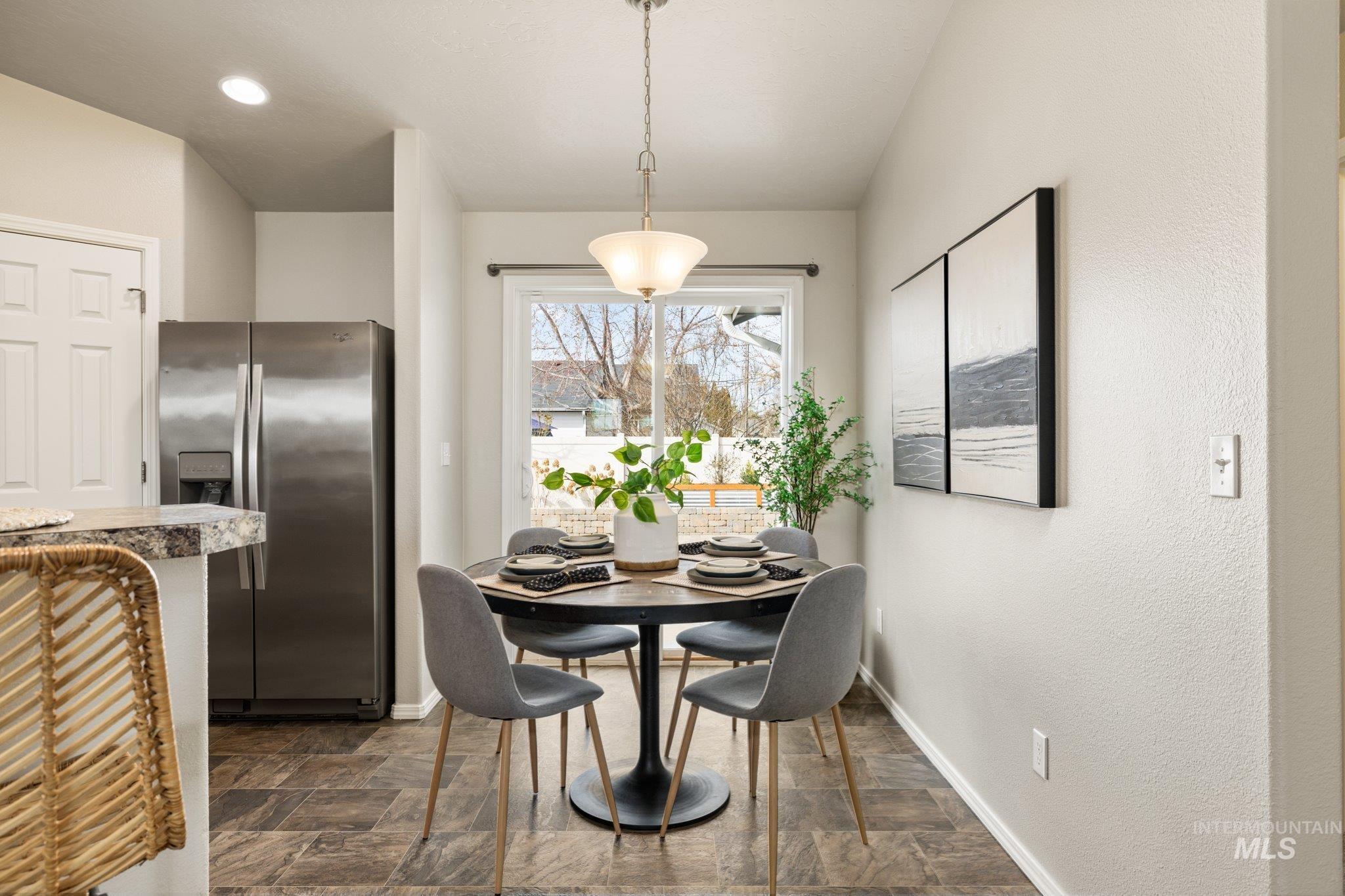 4802 Ida Red Ave, Caldwell, Idaho 83607, 5 Bedrooms, 2 Bathrooms, Residential For Sale, Price $369,000,MLS 98976860