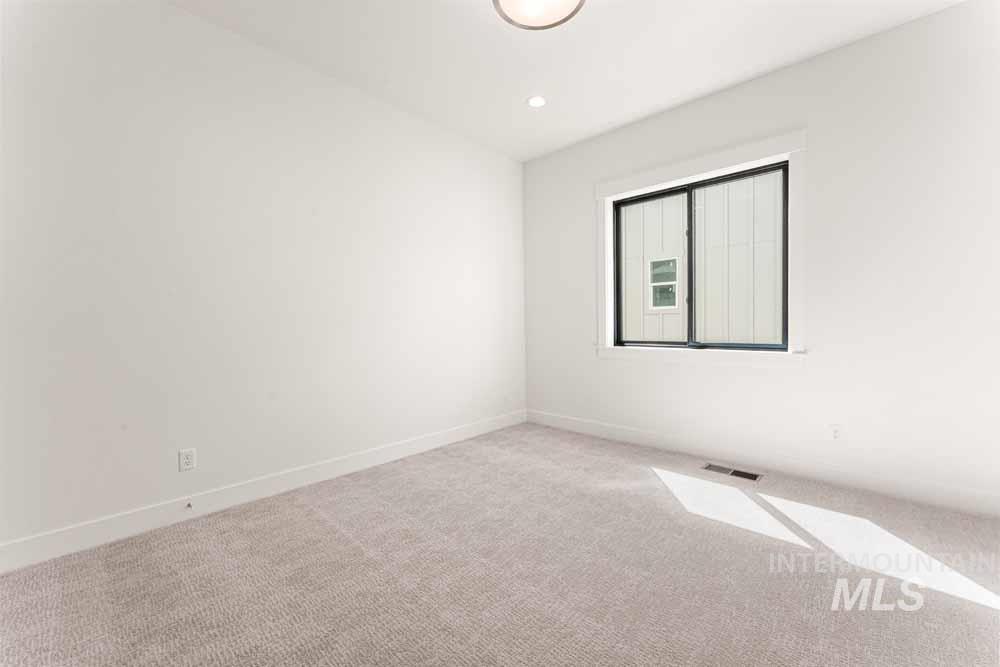 3343 W Tahoe View St, Eagle, Idaho 83616, 4 Bedrooms, 3.5 Bathrooms, Residential For Sale, Price $1,294,000,MLS 98976861