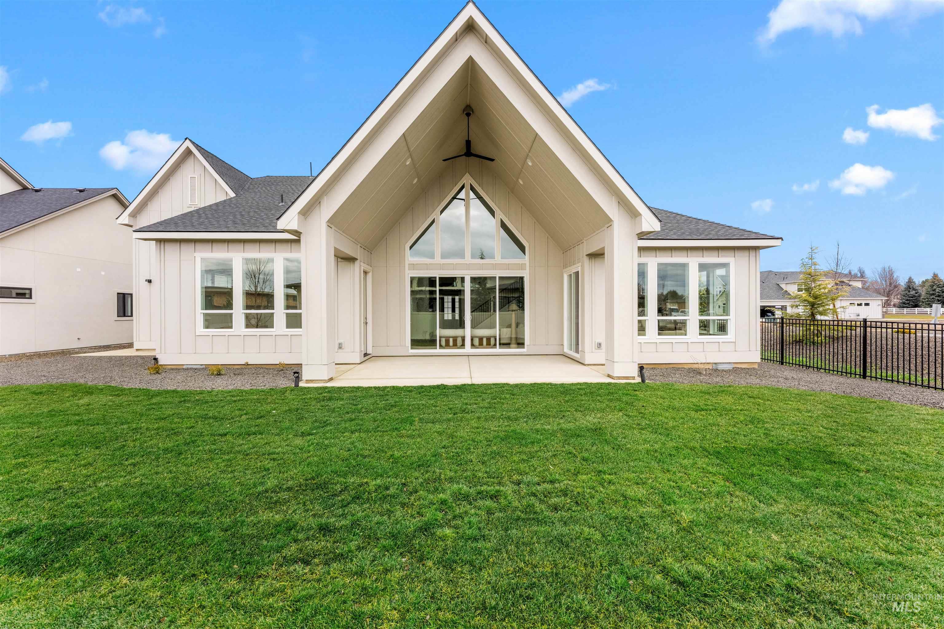 3319 W Tahoe View St, Eagle, Idaho 83616, 4 Bedrooms, 3.5 Bathrooms, Residential For Sale, Price $1,275,000,MLS 98976862