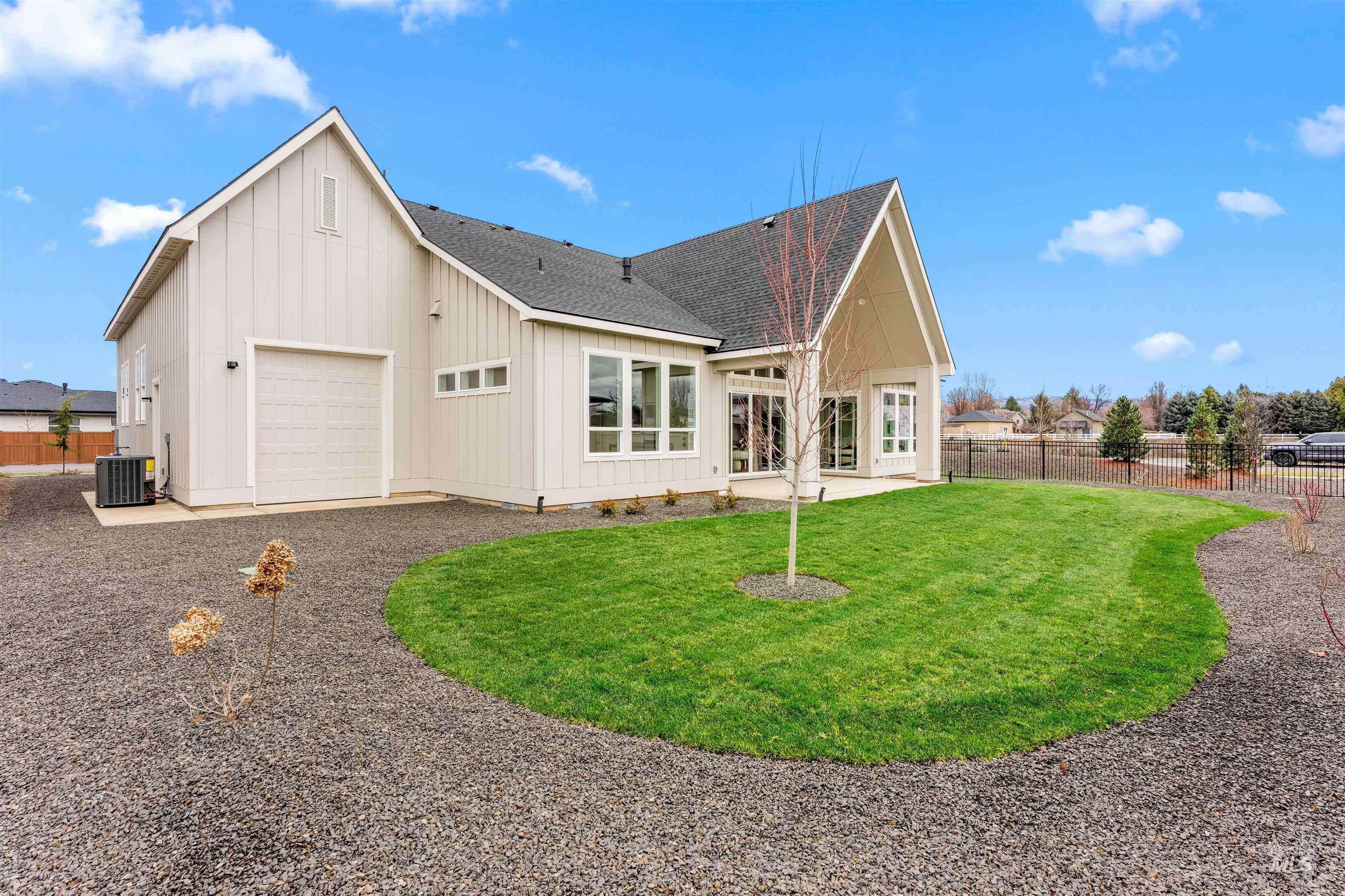 3319 W Tahoe View St, Eagle, Idaho 83616, 4 Bedrooms, 3.5 Bathrooms, Residential For Sale, Price $1,275,000,MLS 98976862