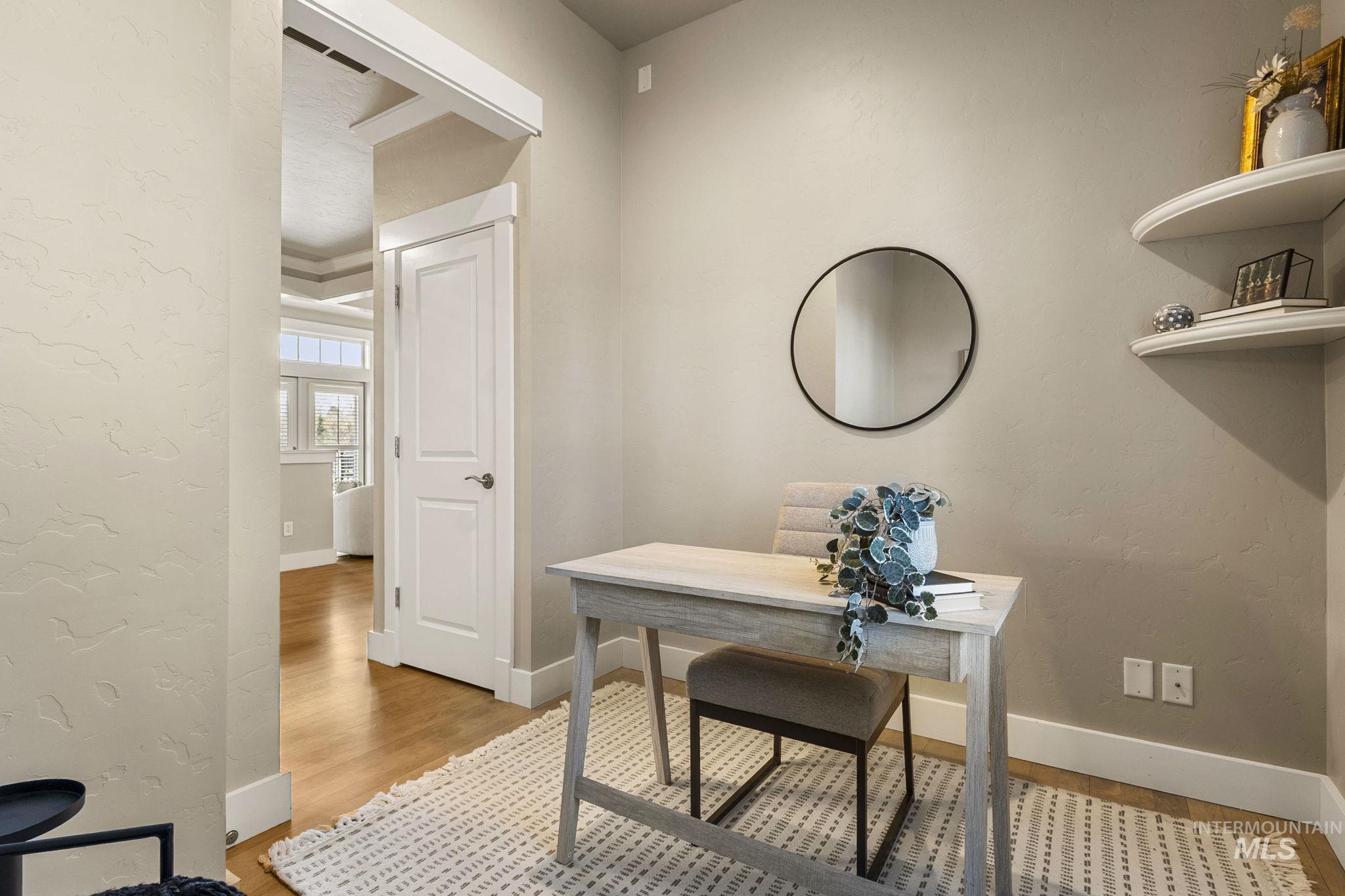 2964 S Rookery Ln, Boise, Idaho 83706, 3 Bedrooms, 2.5 Bathrooms, Residential For Sale, Price $645,000,MLS 98976865