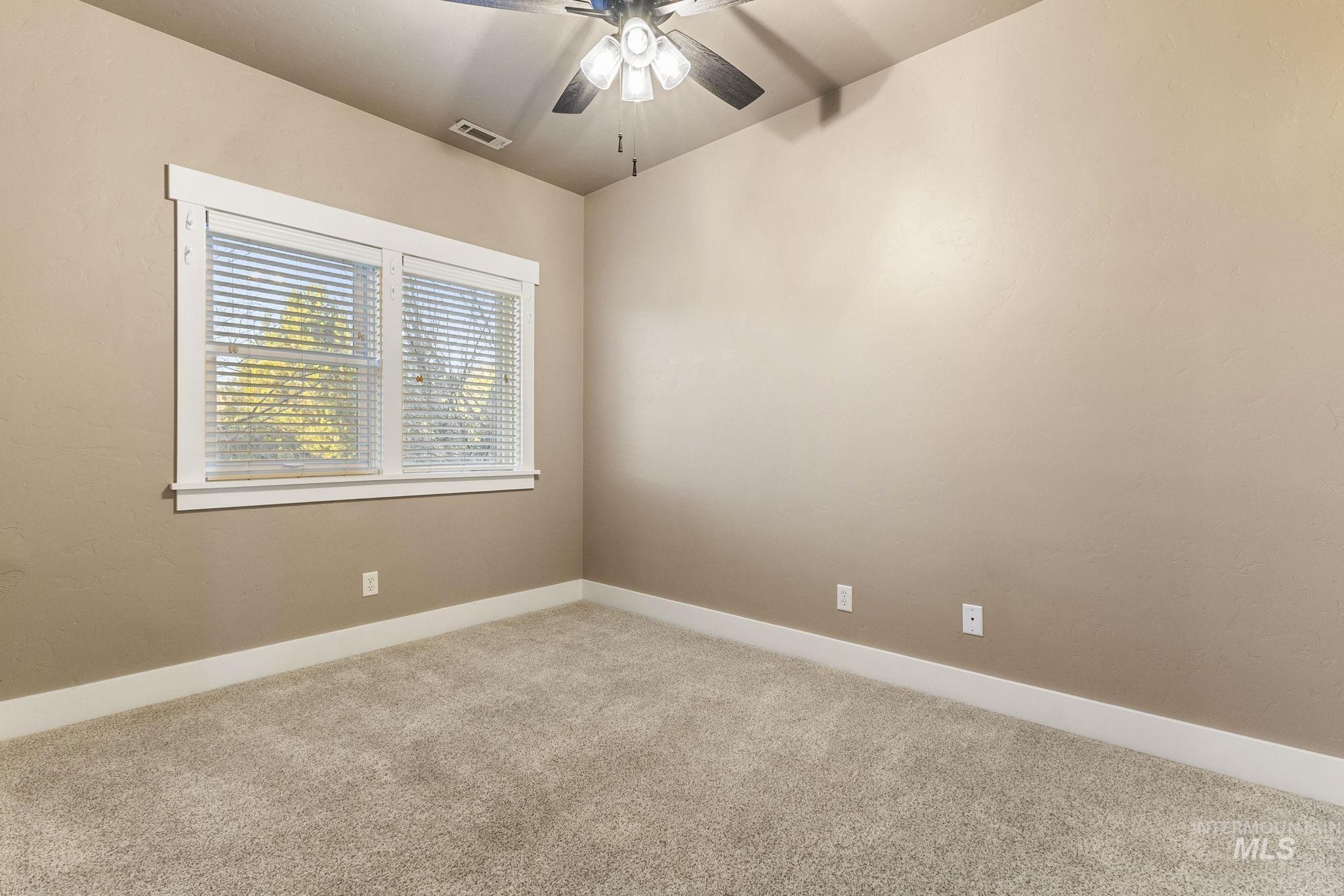 2964 S Rookery Ln, Boise, Idaho 83706, 3 Bedrooms, 2.5 Bathrooms, Residential For Sale, Price $645,000,MLS 98976865