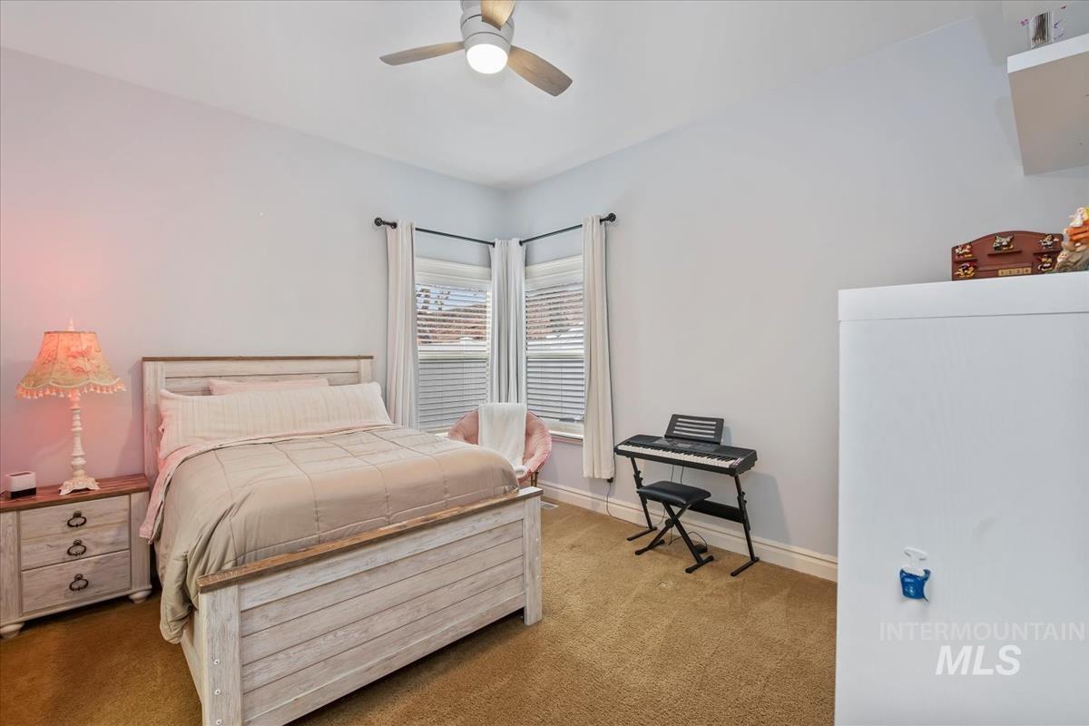 3129 S Silvertip Ln, Meridian, Idaho 83642, 4 Bedrooms, 3.5 Bathrooms, Residential For Sale, Price $1,000,000,MLS 98976866