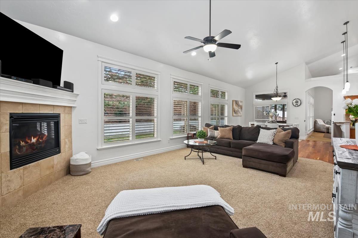 3129 S Silvertip Ln, Meridian, Idaho 83642, 4 Bedrooms, 3.5 Bathrooms, Residential For Sale, Price $1,000,000,MLS 98976866