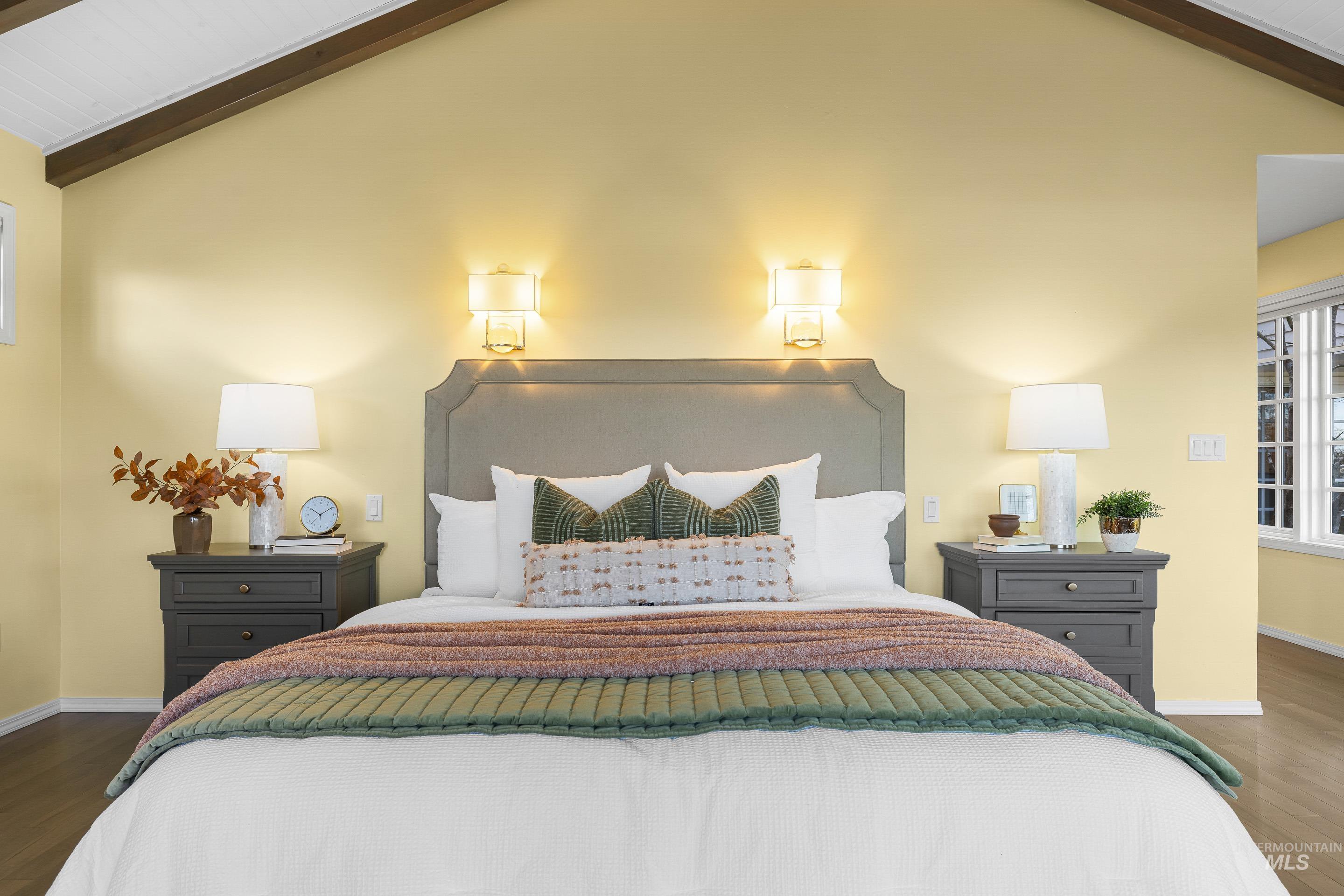 4225 N Cole Lane, Boise, Idaho 83704, 4 Bedrooms, 3.5 Bathrooms, Residential For Sale, Price $1,100,000,MLS 98976868