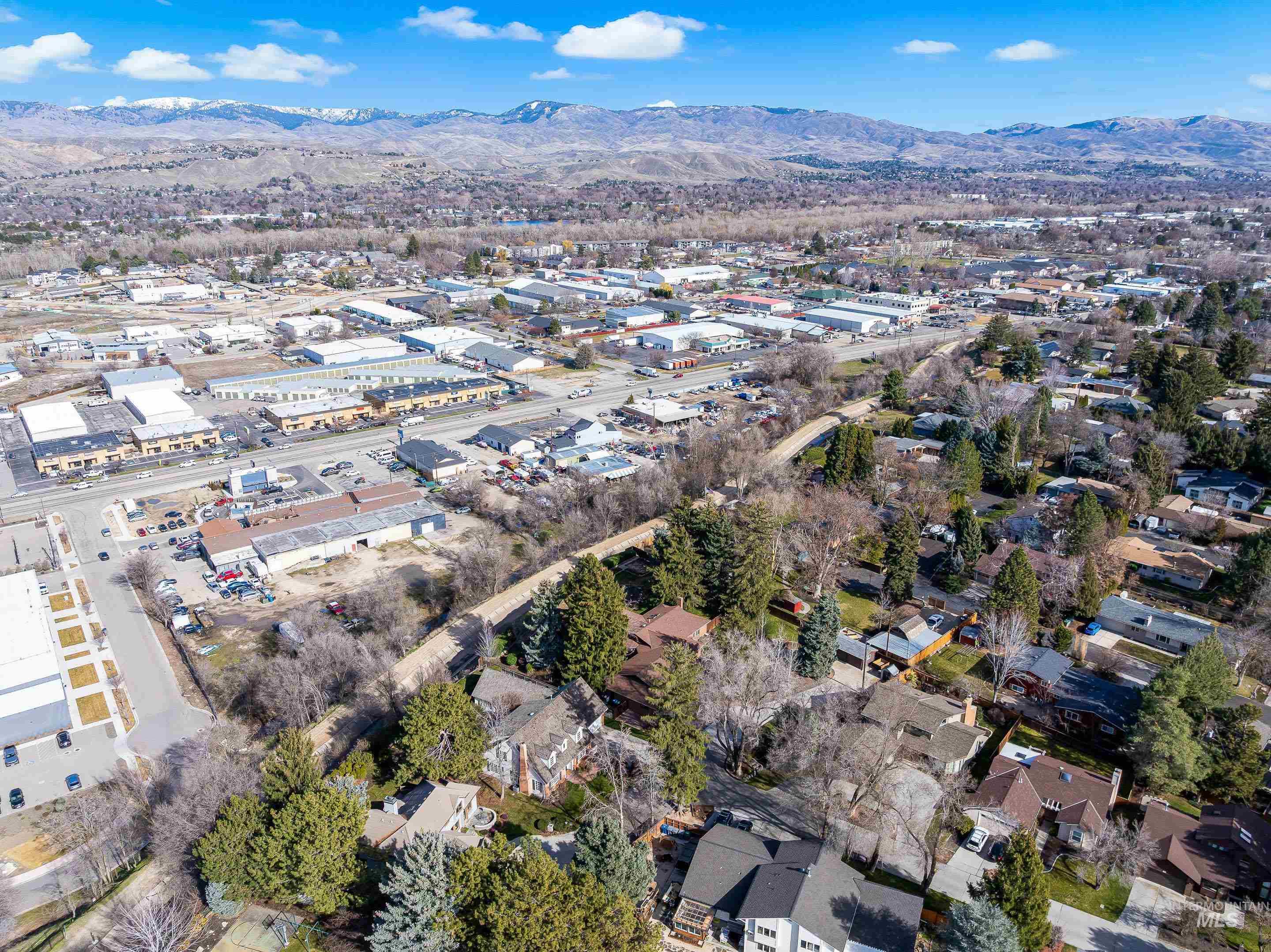 4225 N Cole Lane, Boise, Idaho 83704, 4 Bedrooms, 3.5 Bathrooms, Residential For Sale, Price $1,100,000,MLS 98976868