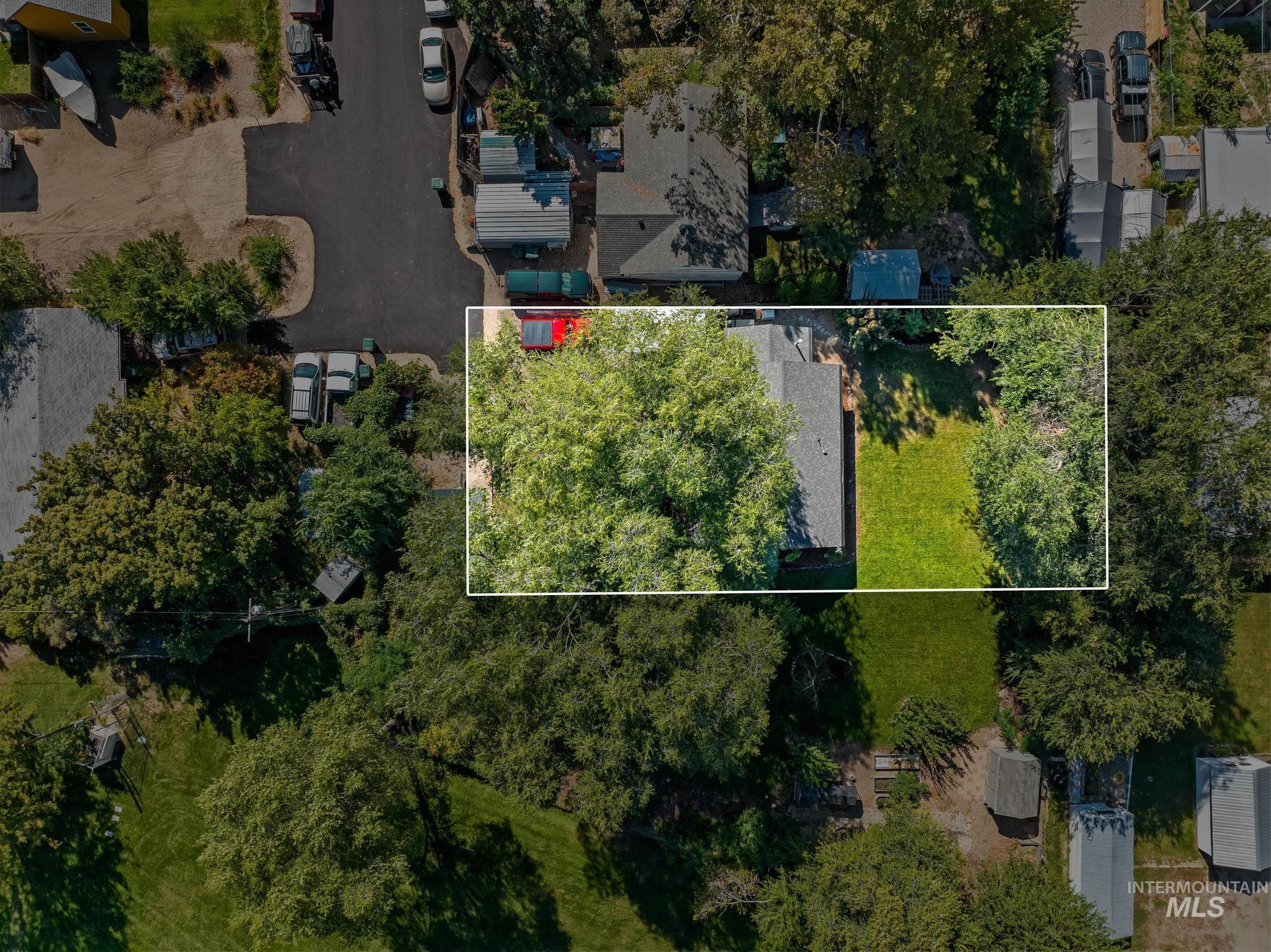 921 NW 3rd Street, Meridian, Idaho 83642, 2 Bedrooms, 1 Bathroom, Residential For Sale, Price $330,000,MLS 98976871