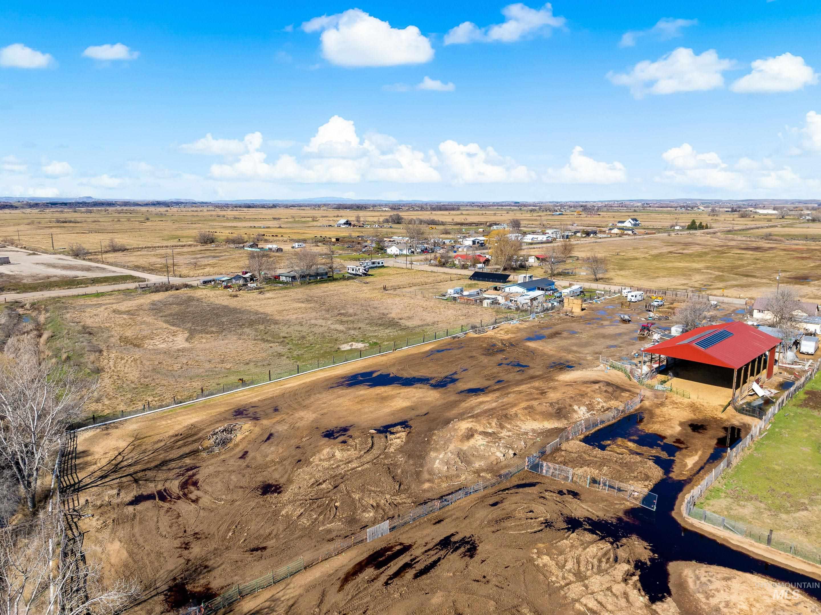 20371 Red Top Rd, Caldwell, Idaho 83607, 4 Bedrooms, 2 Bathrooms, Residential For Sale, Price $1,200,000,MLS 98976874