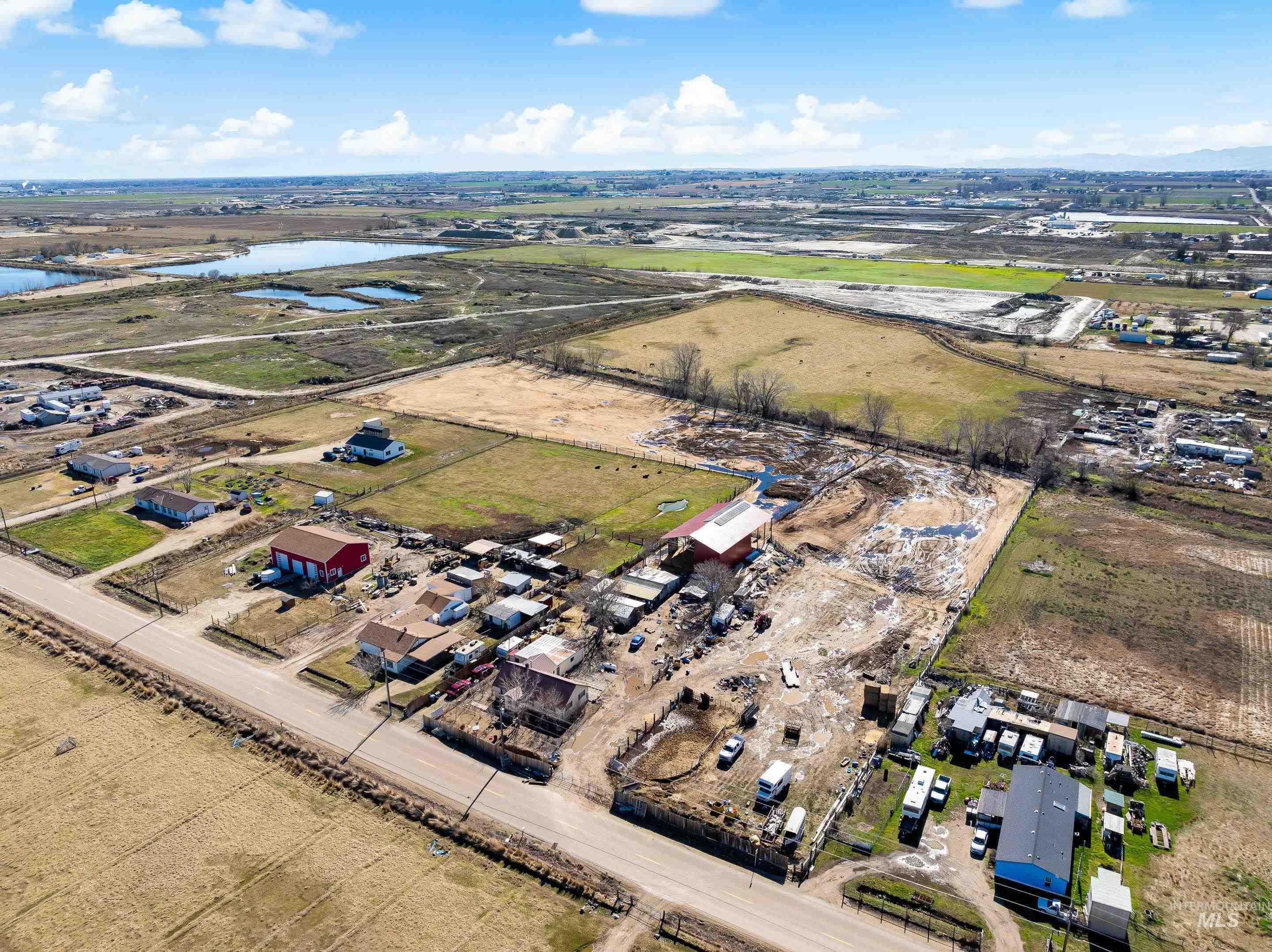 20371 Red Top Rd, Caldwell, Idaho 83607, 4 Bedrooms, 2 Bathrooms, Residential For Sale, Price $1,200,000,MLS 98976874