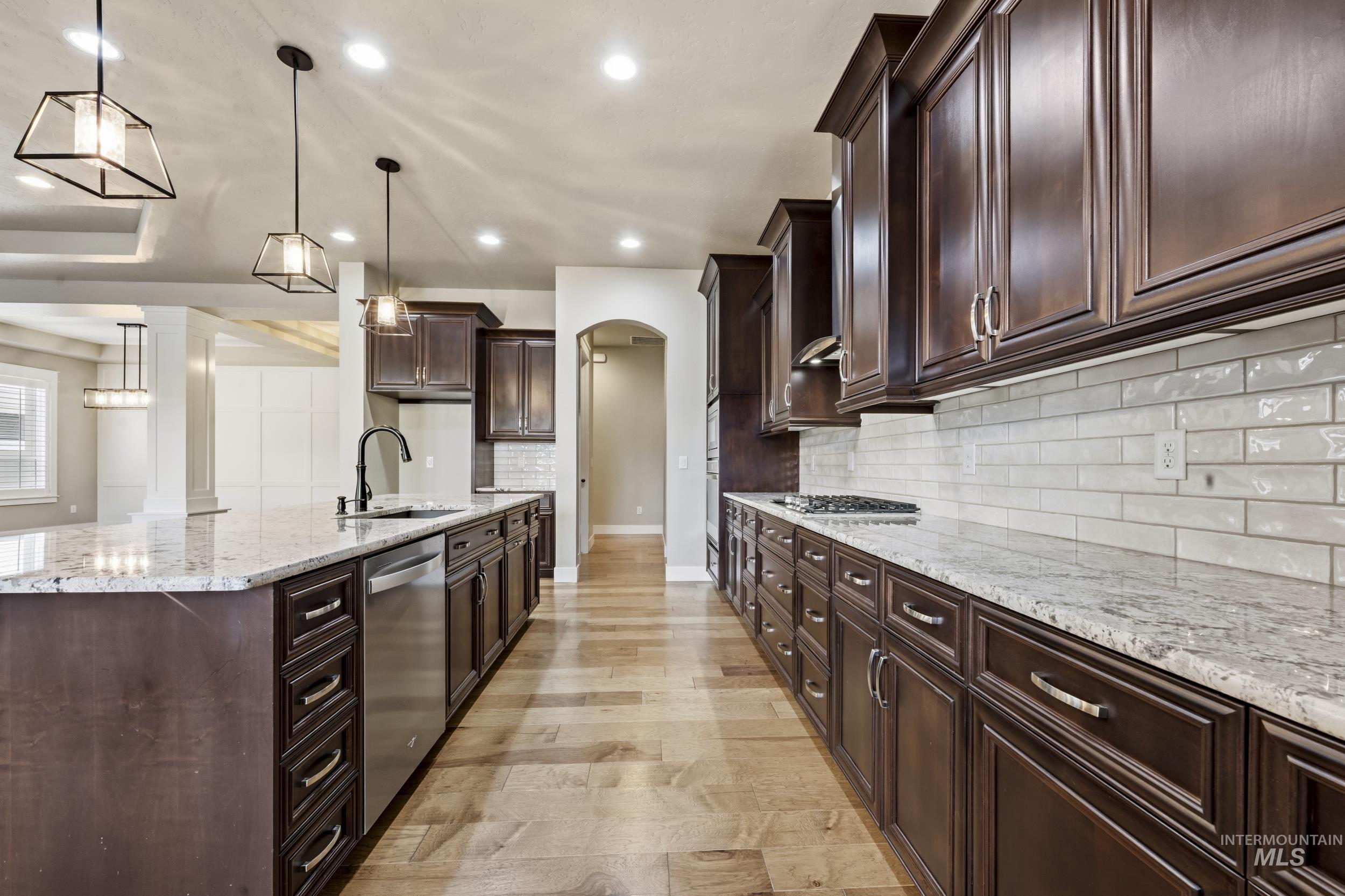 5657 W Webster Dr., Meridian, Idaho 83646, 3 Bedrooms, 2.5 Bathrooms, Residential For Sale, Price $839,900,MLS 98976875