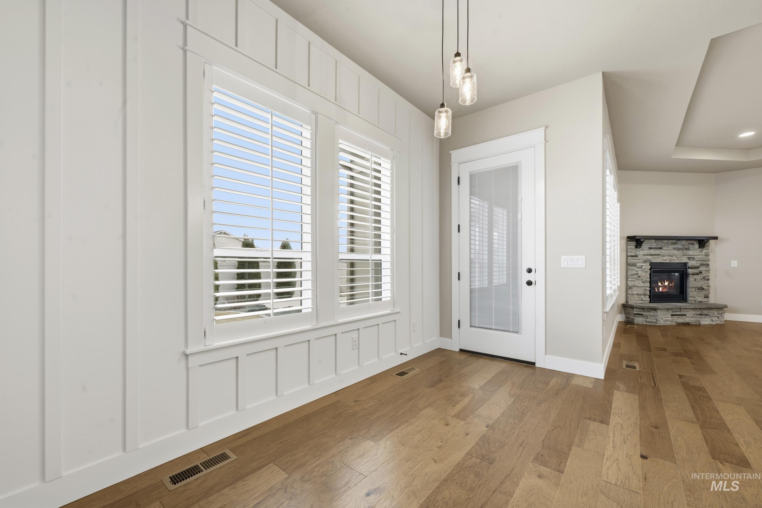 5657 W Webster Dr., Meridian, Idaho 83646, 3 Bedrooms, 2.5 Bathrooms, Residential For Sale, Price $839,900,MLS 98976875