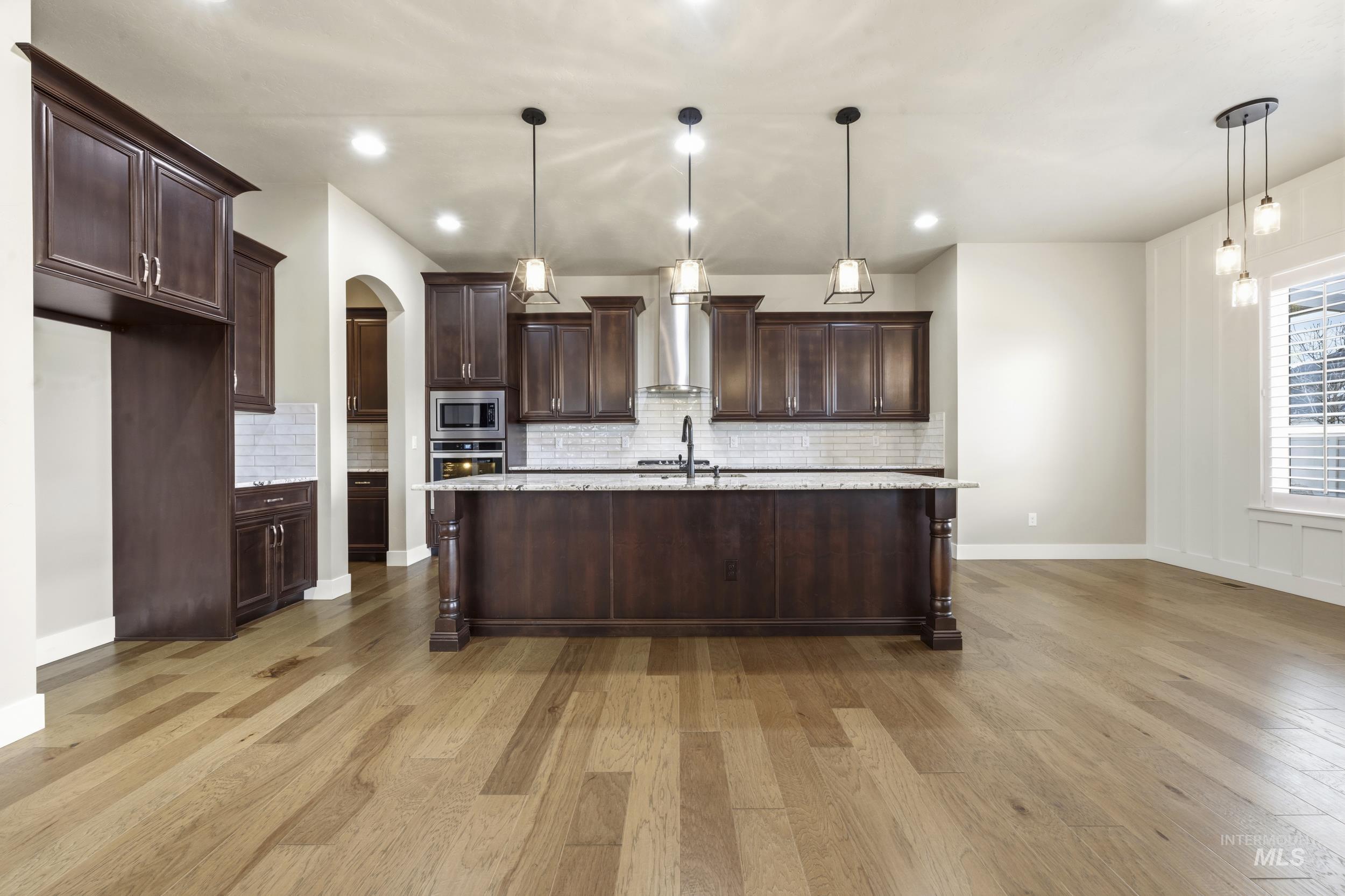 5657 W Webster Dr., Meridian, Idaho 83646, 3 Bedrooms, 2.5 Bathrooms, Residential For Sale, Price $839,900,MLS 98976875