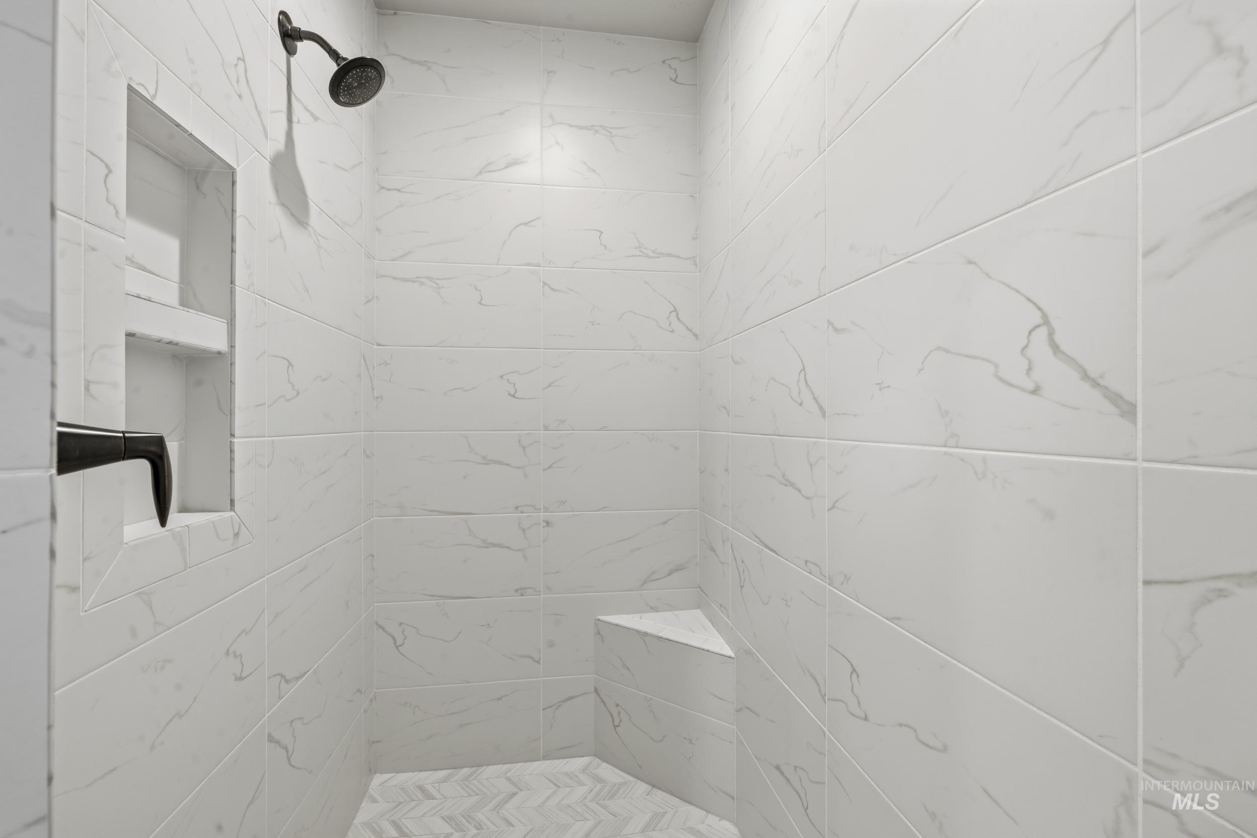 5657 W Webster Dr., Meridian, Idaho 83646, 3 Bedrooms, 2.5 Bathrooms, Residential For Sale, Price $839,900,MLS 98976875