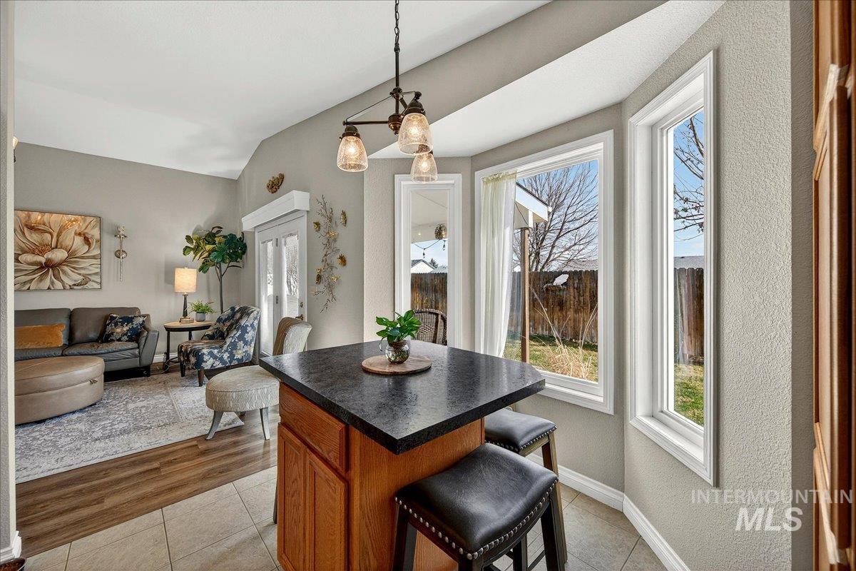 3215 Fircrest Ave, Caldwell, Idaho 83605, 3 Bedrooms, 2 Bathrooms, Residential For Sale, Price $334,900,MLS 98976876