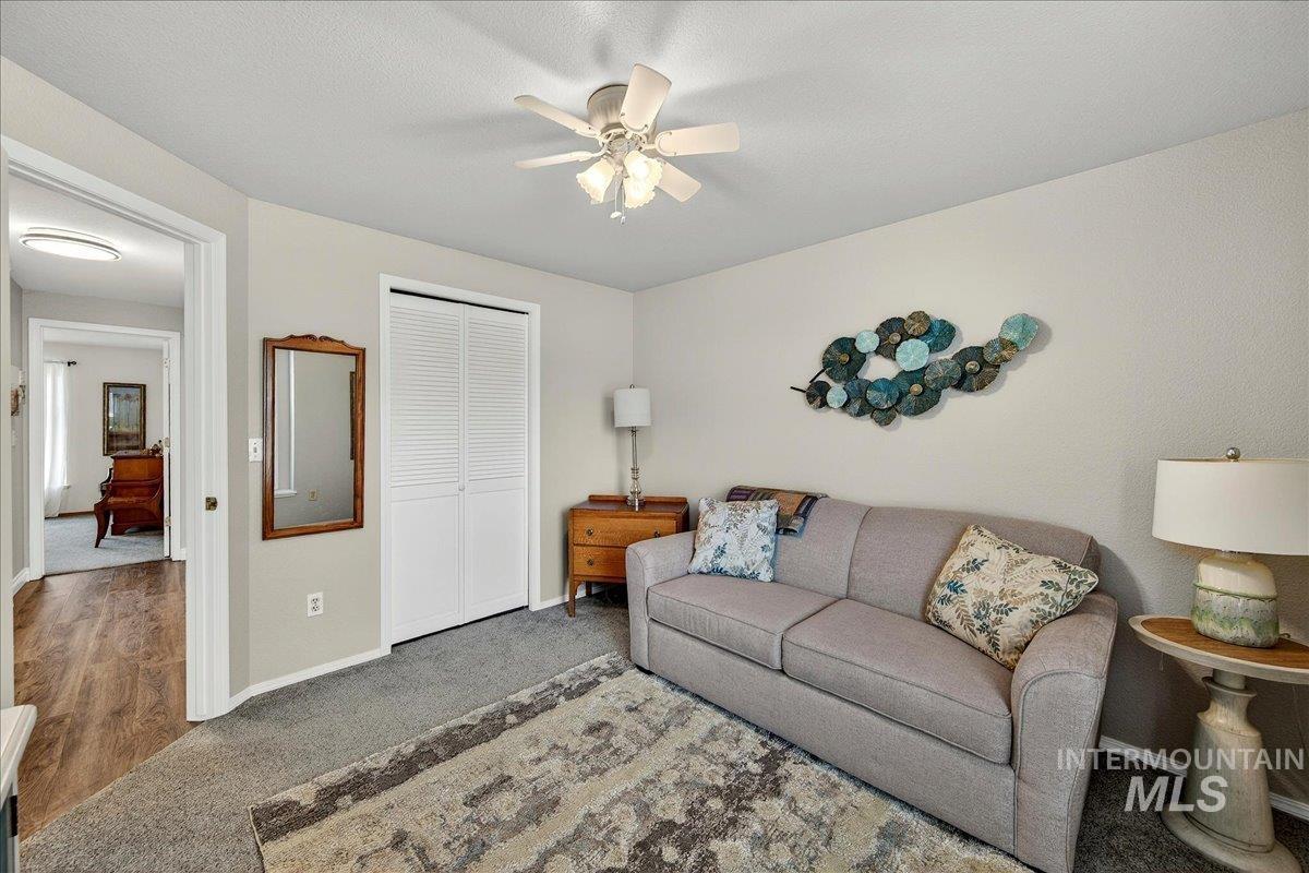 3215 Fircrest Ave, Caldwell, Idaho 83605, 3 Bedrooms, 2 Bathrooms, Residential For Sale, Price $334,900,MLS 98976876