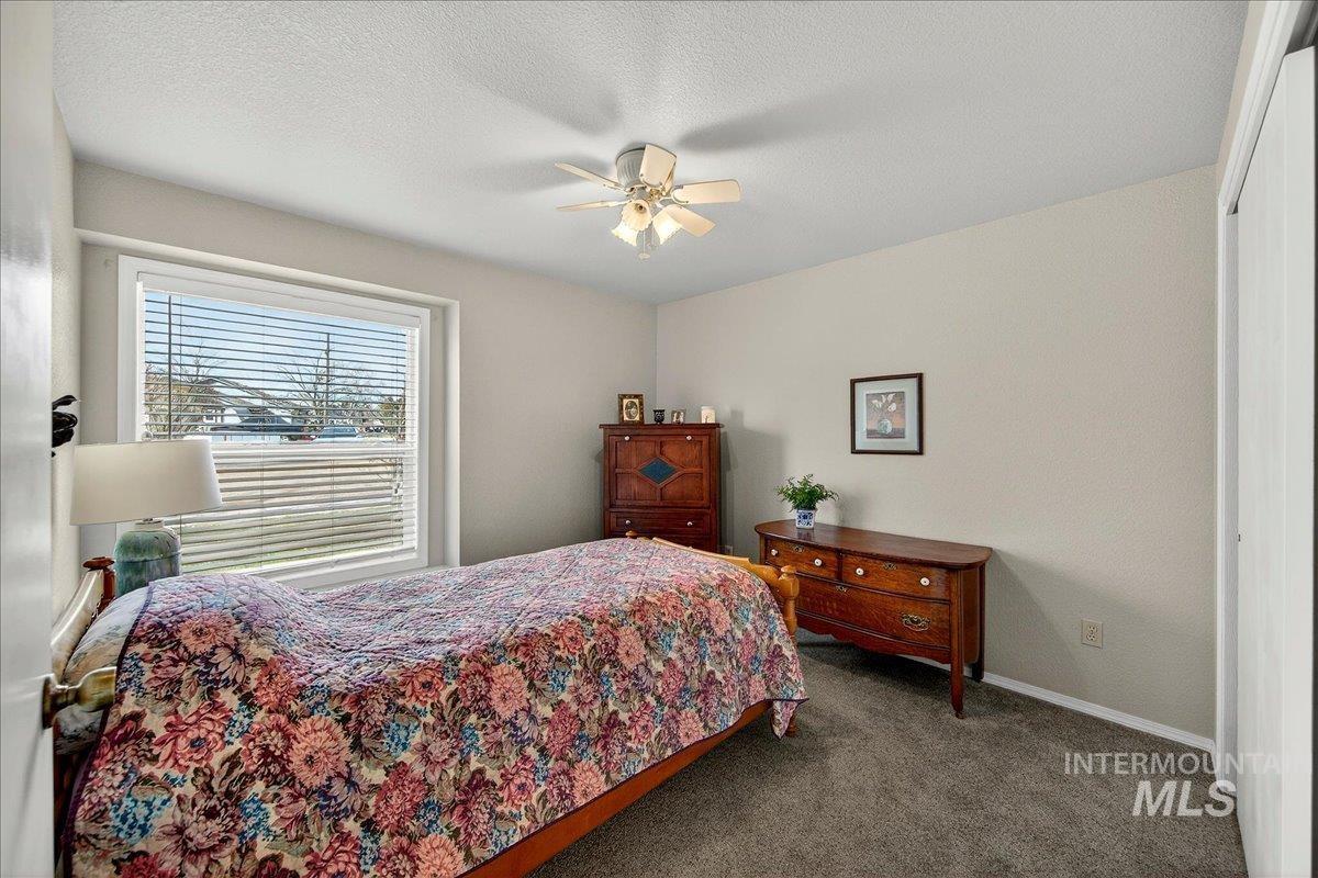 3215 Fircrest Ave, Caldwell, Idaho 83605, 3 Bedrooms, 2 Bathrooms, Residential For Sale, Price $334,900,MLS 98976876