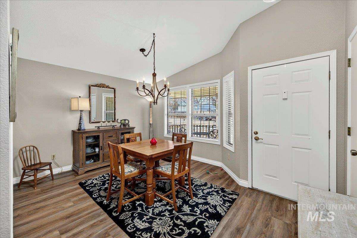 3215 Fircrest Ave, Caldwell, Idaho 83605, 3 Bedrooms, 2 Bathrooms, Residential For Sale, Price $334,900,MLS 98976876