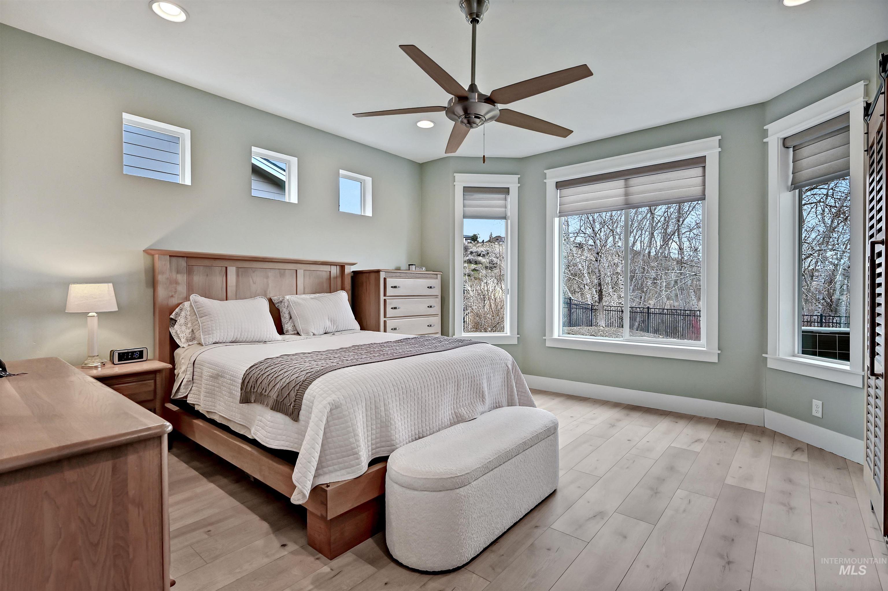 5699 W Creeks Edge Drive, Boise, Idaho 83714, 3 Bedrooms, 2 Bathrooms, Residential For Sale, Price $825,000, 98976877