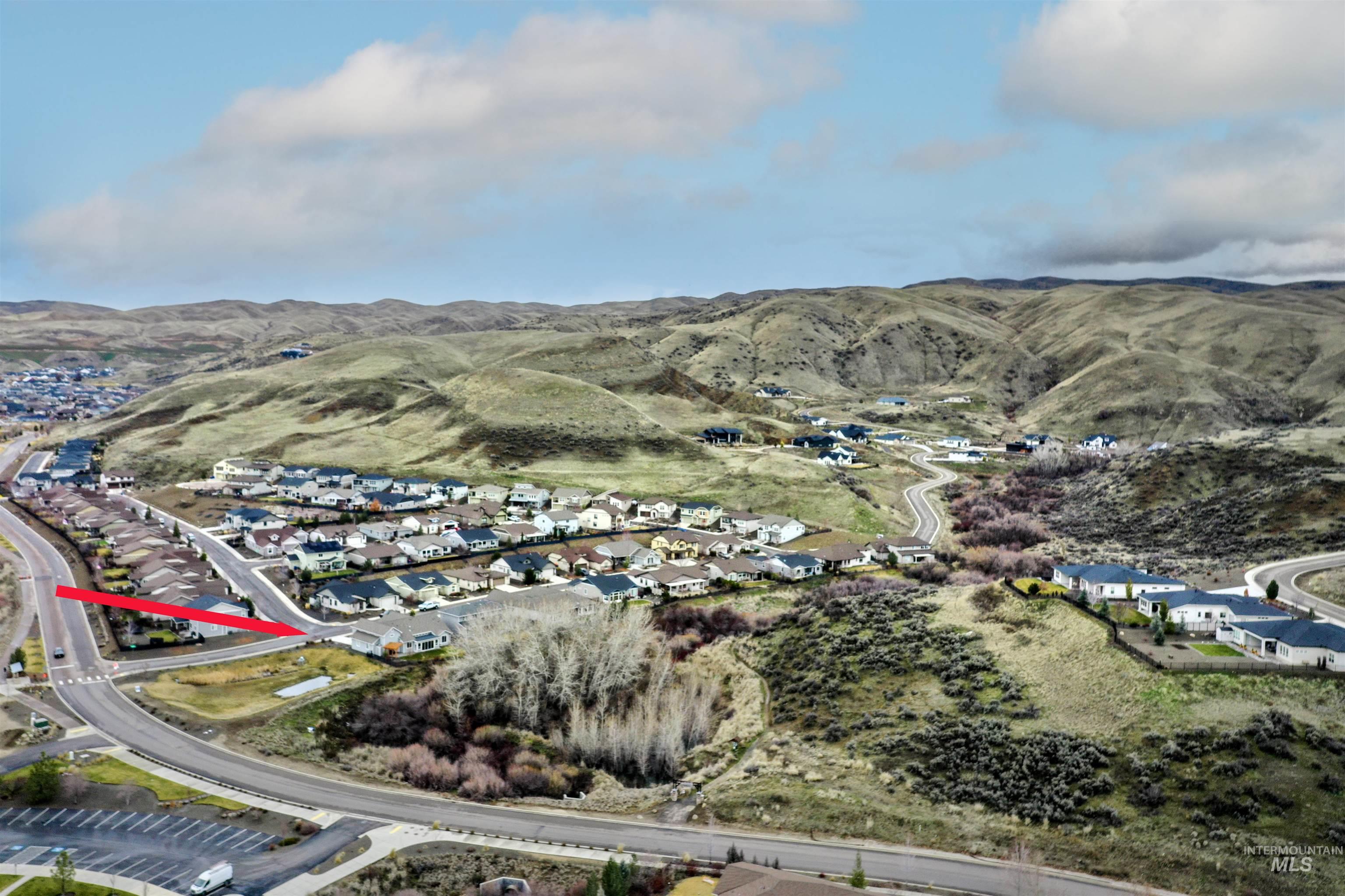 5699 W Creeks Edge Drive, Boise, Idaho 83714, 3 Bedrooms, 2 Bathrooms, Residential For Sale, Price $825,000, 98976877