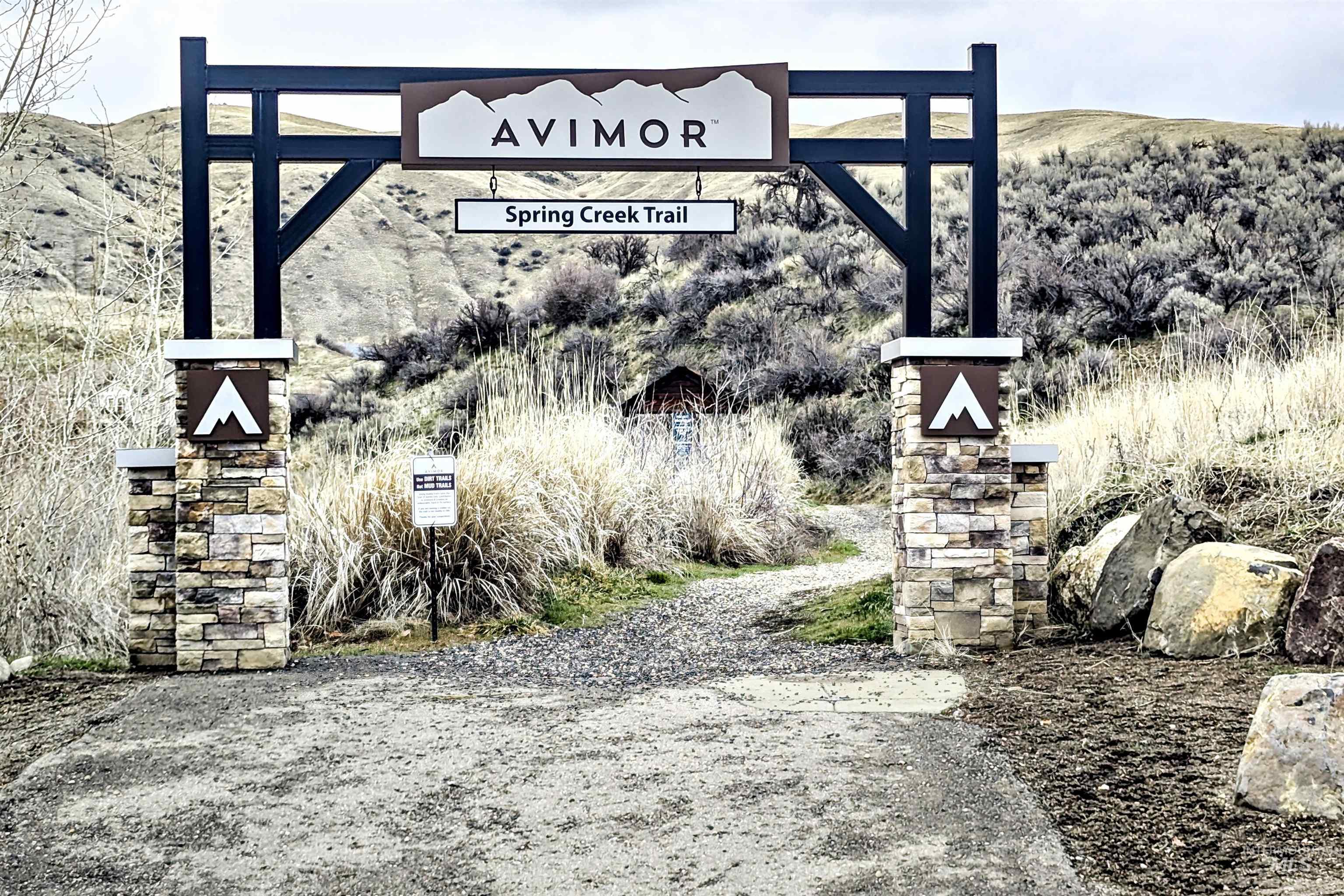 5699 W Creeks Edge Drive, Boise, Idaho 83714, 3 Bedrooms, 2 Bathrooms, Residential For Sale, Price $825,000, 98976877