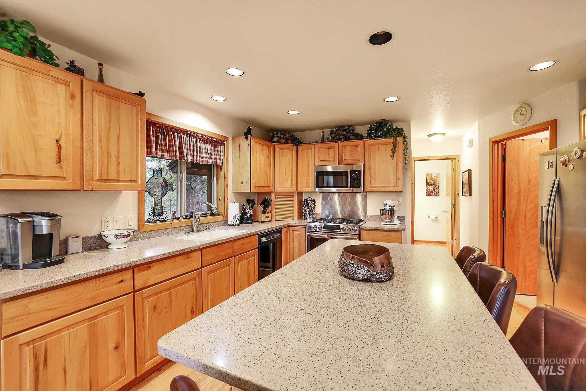 2006 Demaret CT, New Meadows, Idaho 83654, 3 Bedrooms, 2.5 Bathrooms, Residential For Sale, Price $725,000, 98976879