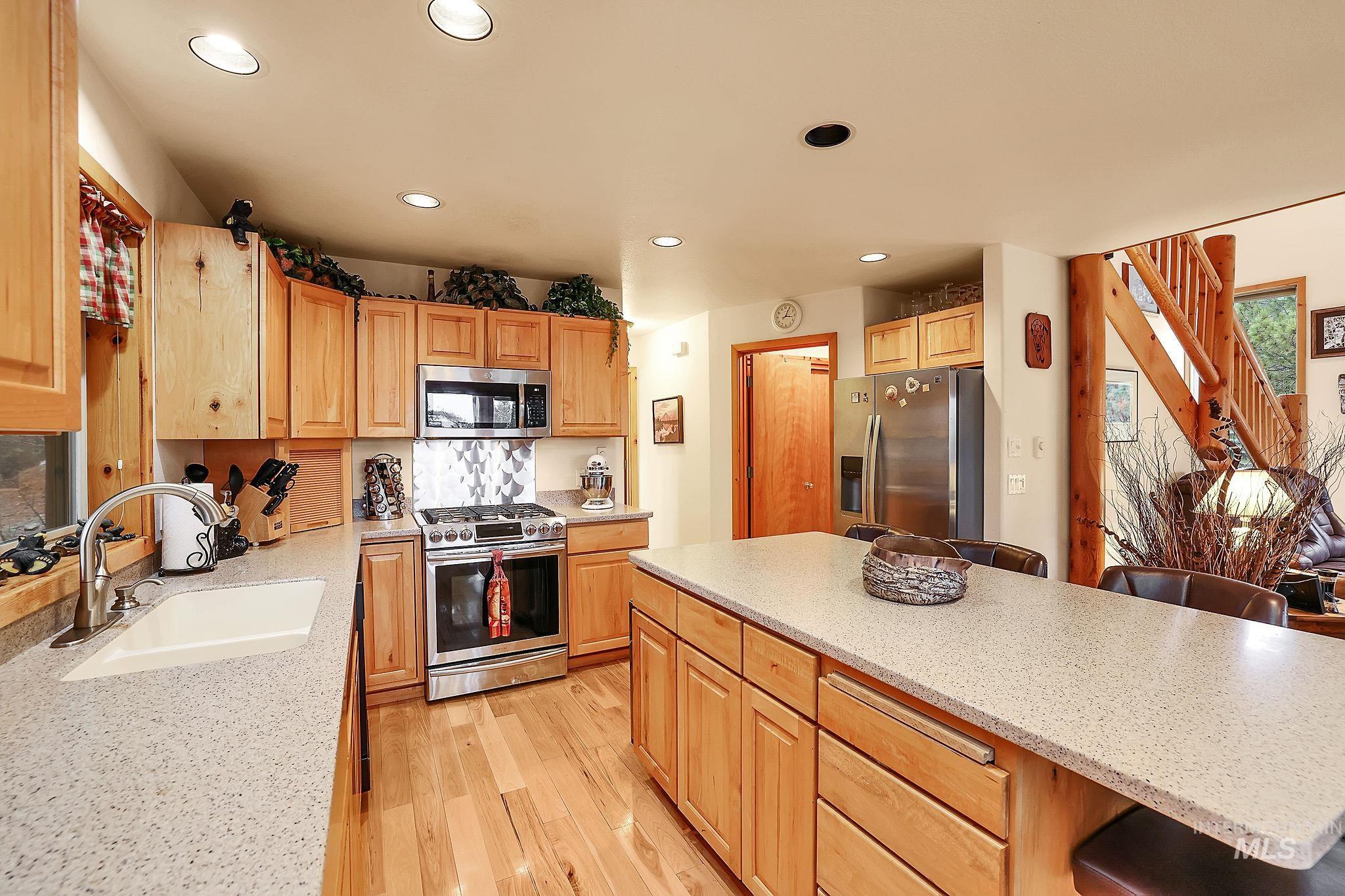 2006 Demaret CT, New Meadows, Idaho 83654, 3 Bedrooms, 2.5 Bathrooms, Residential For Sale, Price $725,000, 98976879