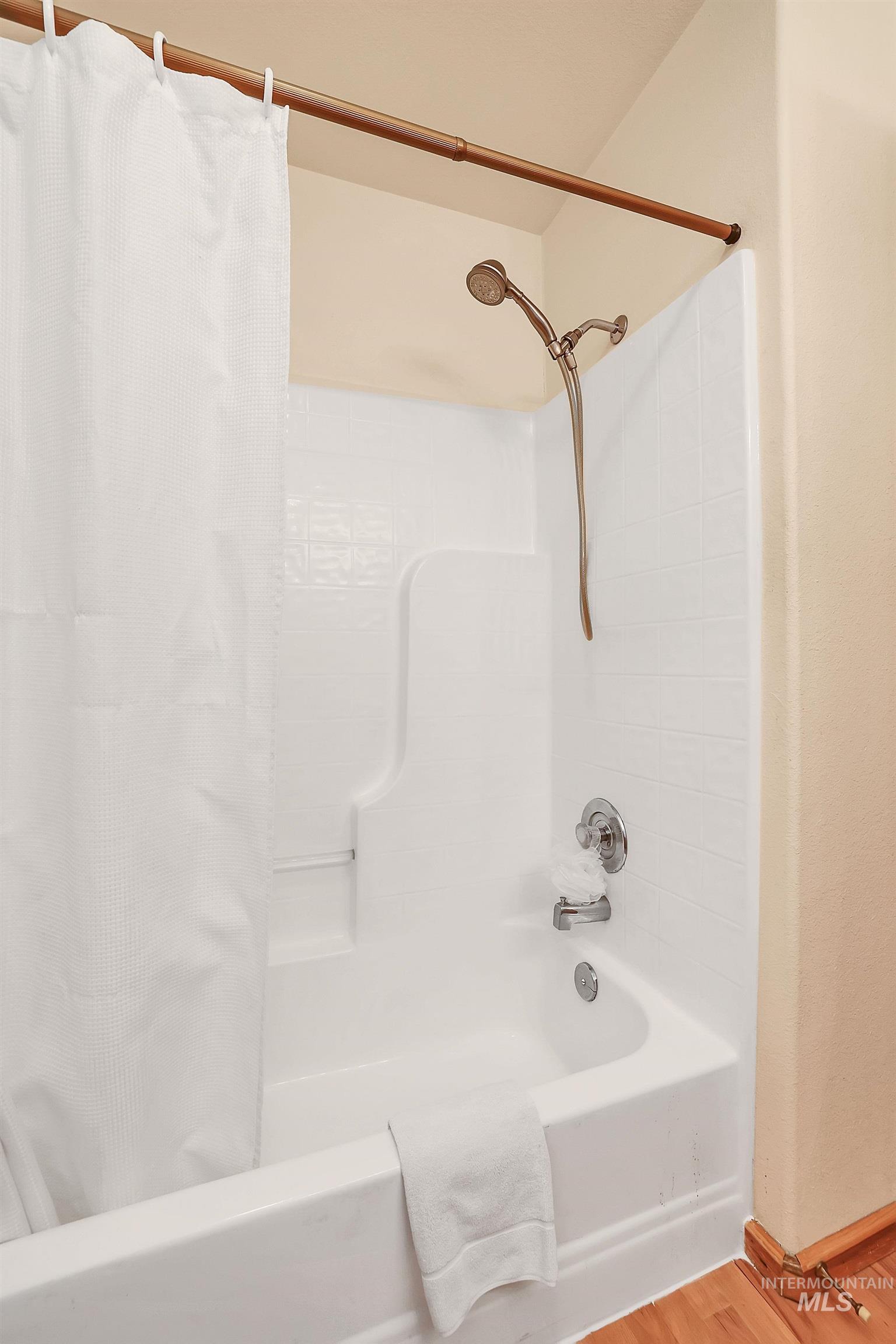 2006 Demaret CT, New Meadows, Idaho 83654, 3 Bedrooms, 2.5 Bathrooms, Residential For Sale, Price $725,000, 98976879