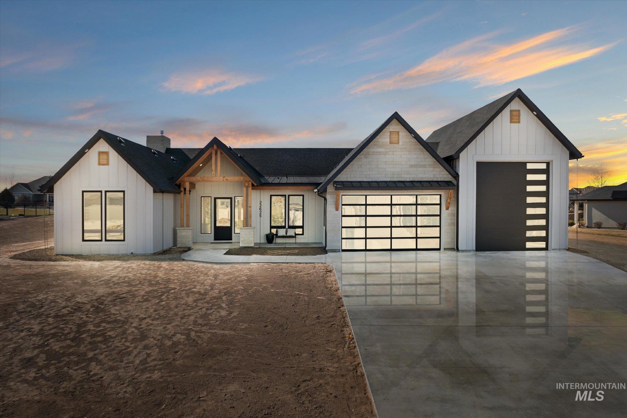 22625 Aura Vista Way, Caldwell, Idaho 83607, 4 Bedrooms, 3.5 Bathrooms, Residential For Sale, Price $1,175,000, 98976880