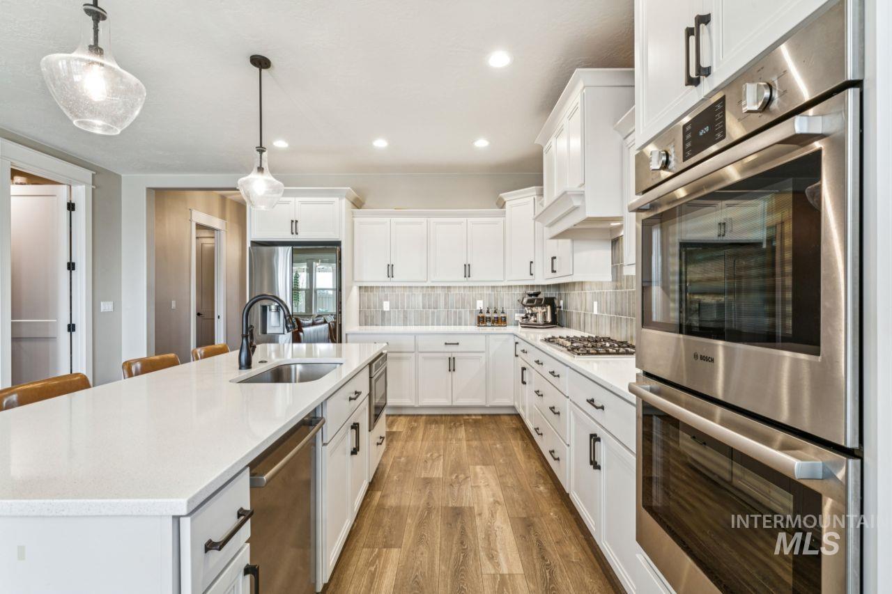 3945 E Fratello St., Meridian, Idaho 83642, 3 Bedrooms, 2 Bathrooms, Residential For Sale, Price $759,999, 98976883