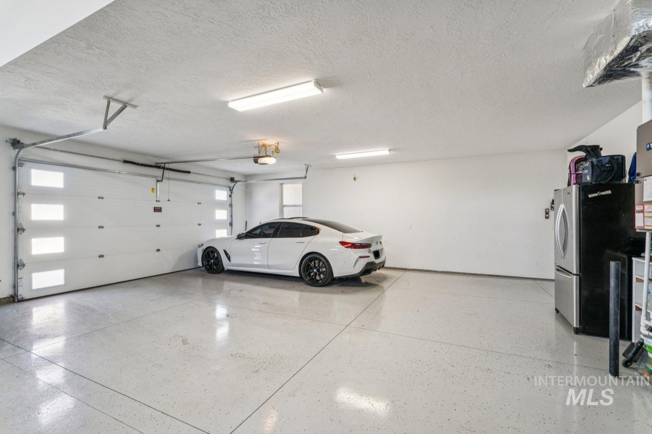 3945 E Fratello St., Meridian, Idaho 83642, 3 Bedrooms, 2 Bathrooms, Residential For Sale, Price $759,999, 98976883