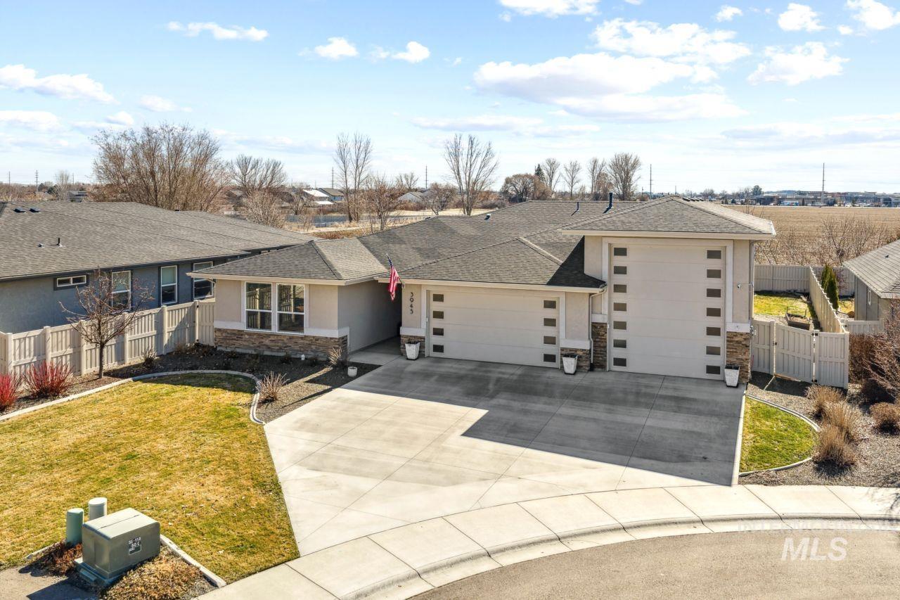 3945 E Fratello St., Meridian, Idaho 83642, 3 Bedrooms, 2 Bathrooms, Residential For Sale, Price $759,999, 98976883