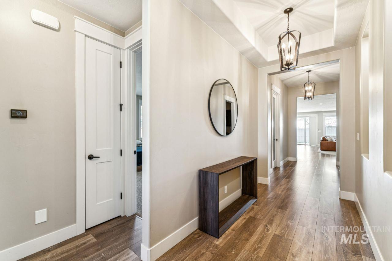 3945 E Fratello St., Meridian, Idaho 83642, 3 Bedrooms, 2 Bathrooms, Residential For Sale, Price $759,999, 98976883