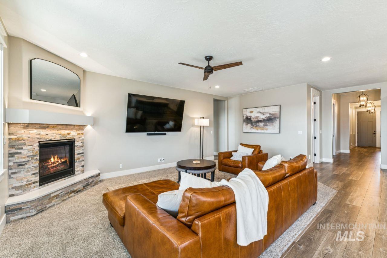 3945 E Fratello St., Meridian, Idaho 83642, 3 Bedrooms, 2 Bathrooms, Residential For Sale, Price $759,999, 98976883