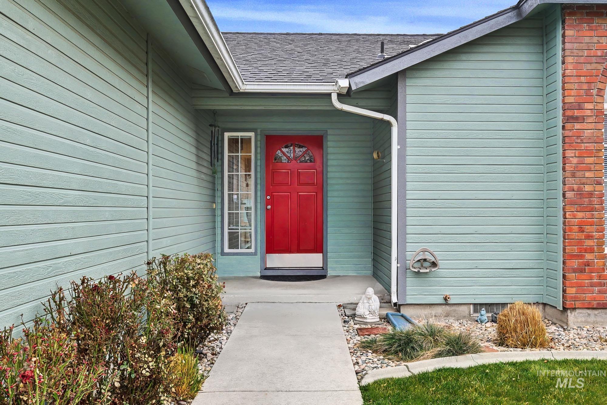 10411 W Rifleman St, Boise, Idaho 83704, 3 Bedrooms, 2 Bathrooms, Residential For Sale, Price $424,900,MLS 98976885