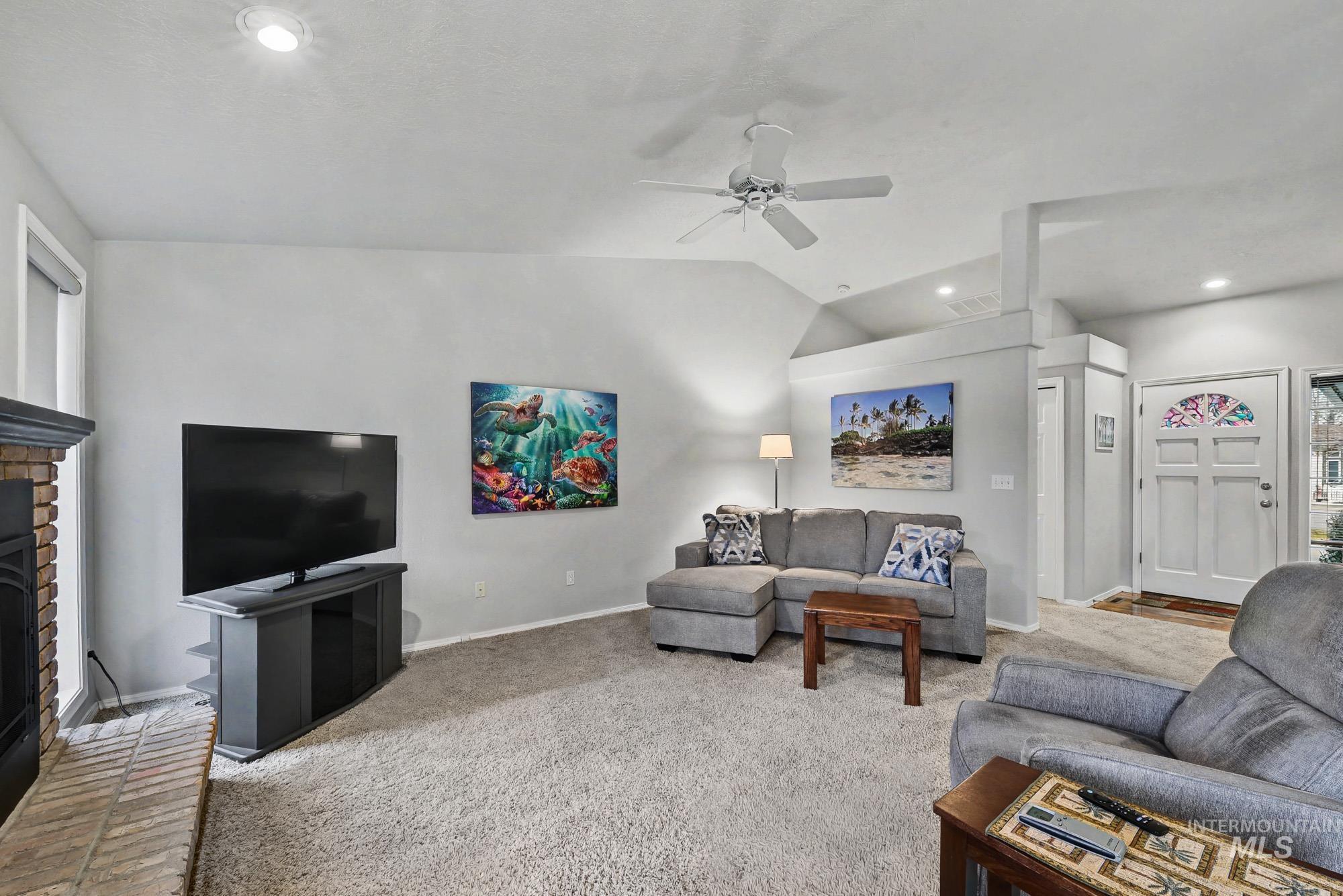 10411 W Rifleman St, Boise, Idaho 83704, 3 Bedrooms, 2 Bathrooms, Residential For Sale, Price $424,900,MLS 98976885