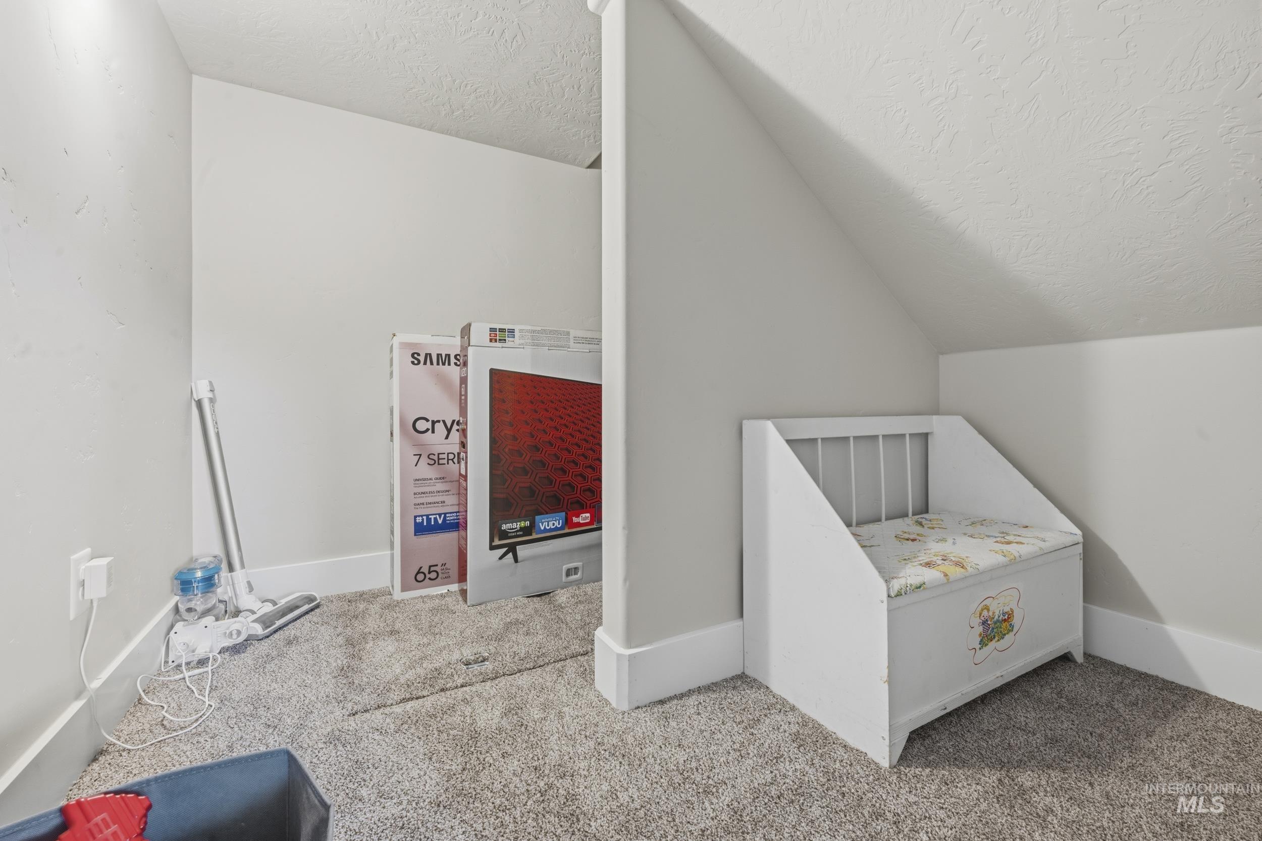 1086 N. Redspire Ave., Star, Idaho 83669, 4 Bedrooms, 2.5 Bathrooms, Residential For Sale, Price $825,000, 98976886