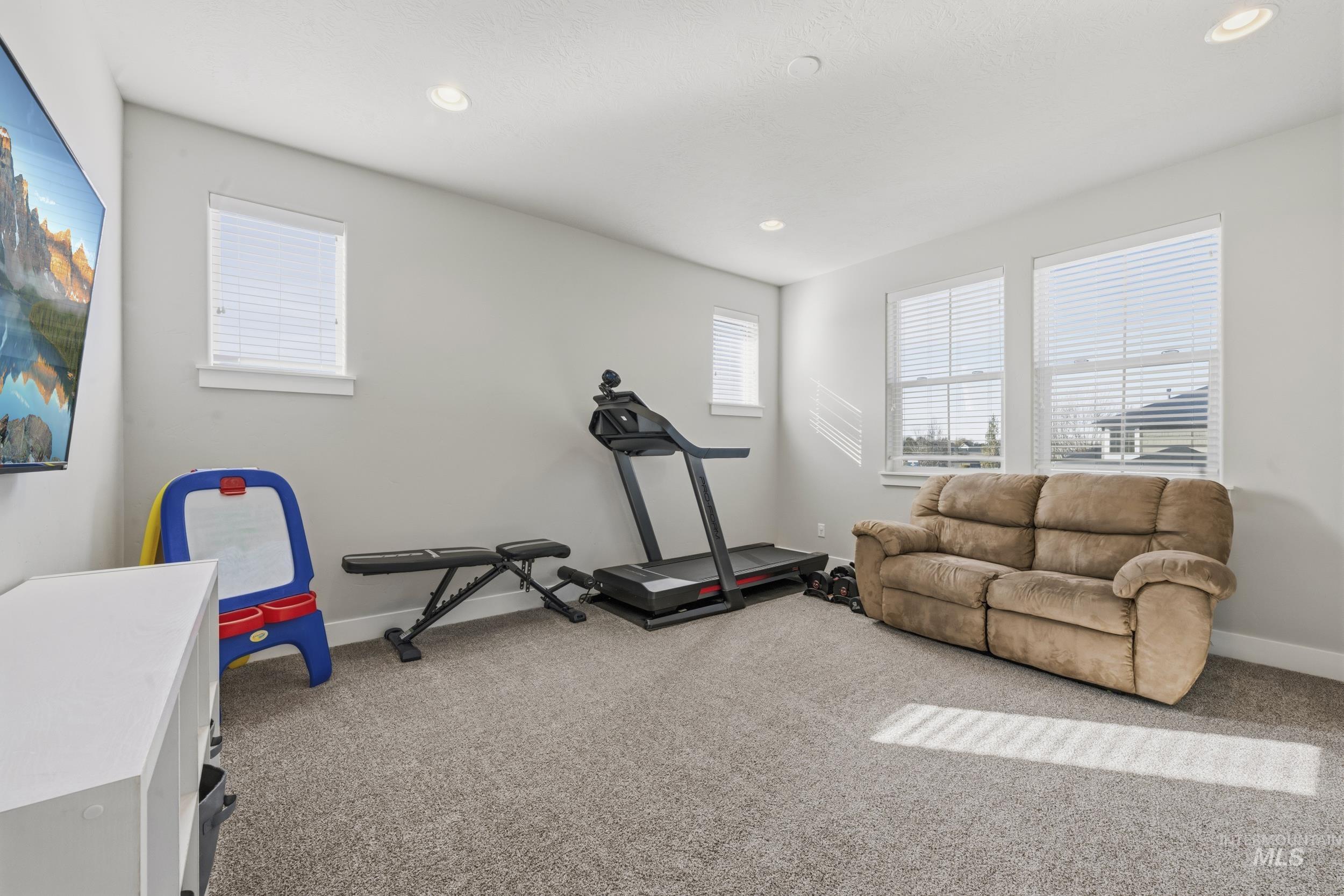 1086 N. Redspire Ave., Star, Idaho 83669, 4 Bedrooms, 2.5 Bathrooms, Residential For Sale, Price $825,000, 98976886