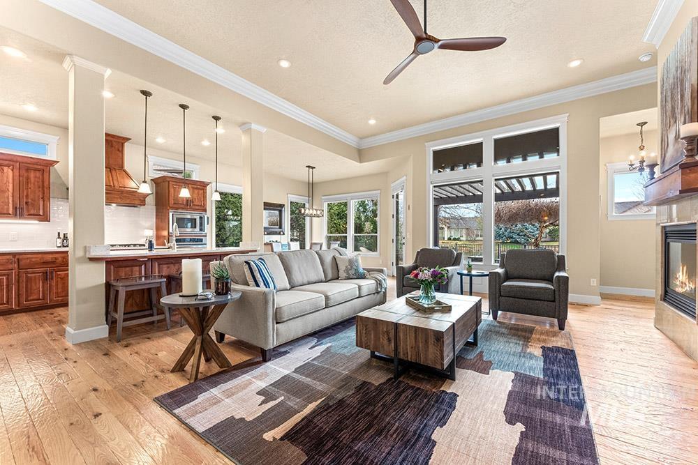 2148 S Links Place, Eagle, Idaho 83616, 3 Bedrooms, 3 Bathrooms, Residential For Sale, Price $995,000, 98976887