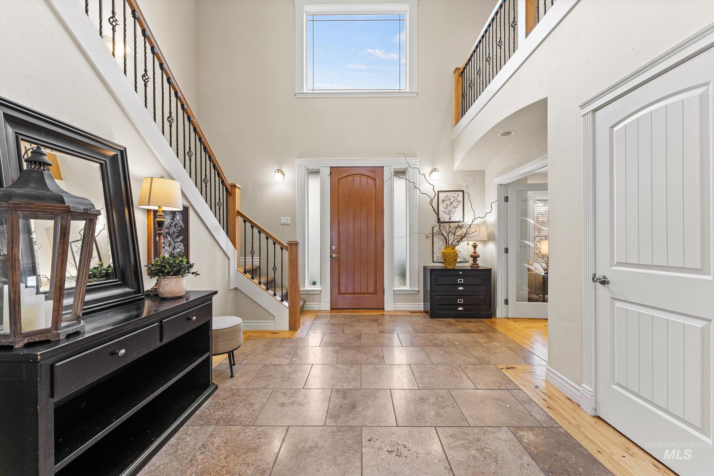 1785 Walnut Ave., Fruitland, Idaho 83619, 3 Bedrooms, 2 Bathrooms, Residential For Sale, Price $545,000,MLS 98976888