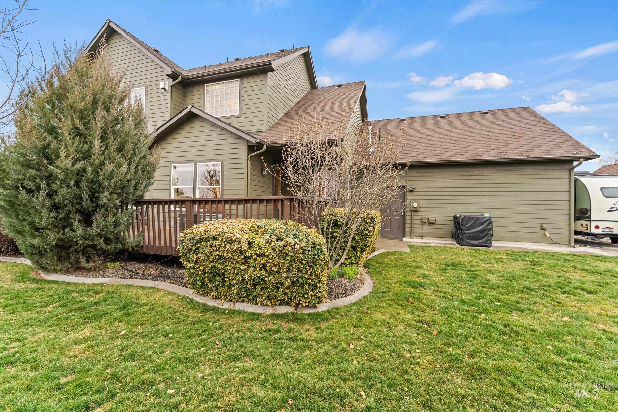 1785 Walnut Ave., Fruitland, Idaho 83619, 3 Bedrooms, 2 Bathrooms, Residential For Sale, Price $545,000,MLS 98976888