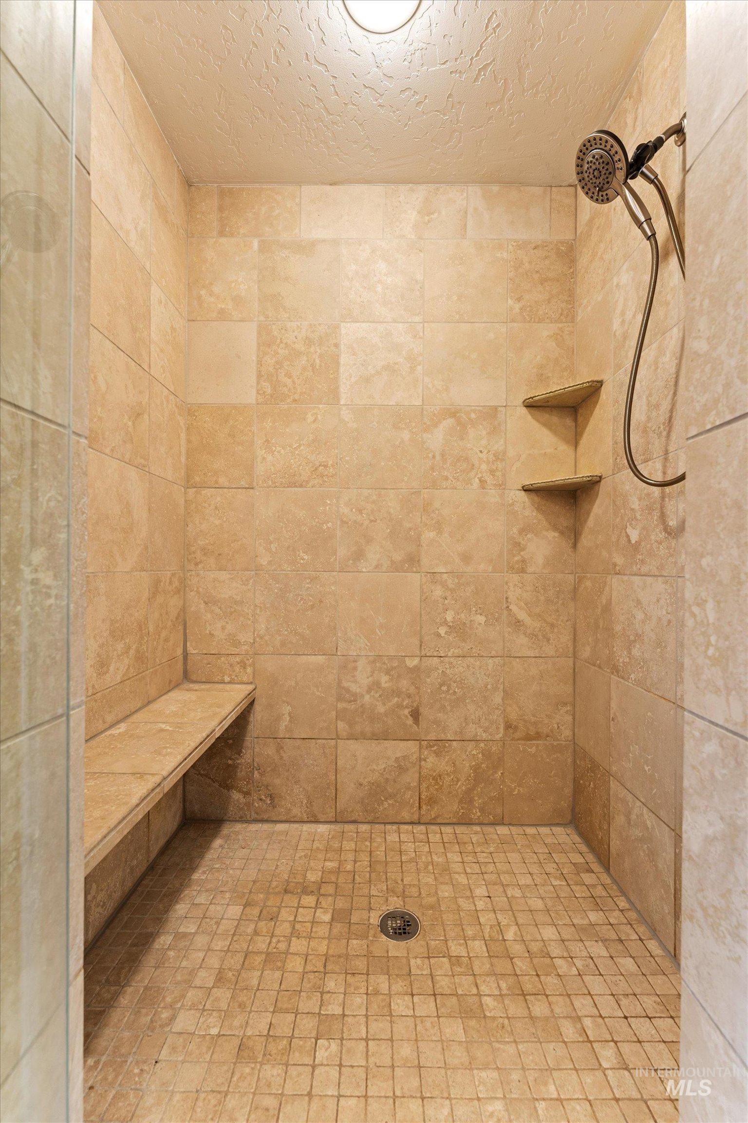 1785 Walnut Ave., Fruitland, Idaho 83619, 3 Bedrooms, 2 Bathrooms, Residential For Sale, Price $549,000,MLS 98976888