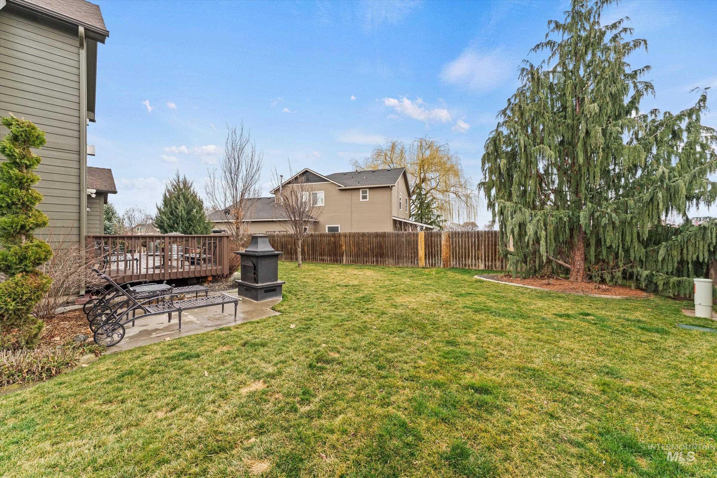 1785 Walnut Ave., Fruitland, Idaho 83619, 3 Bedrooms, 2 Bathrooms, Residential For Sale, Price $549,000,MLS 98976888