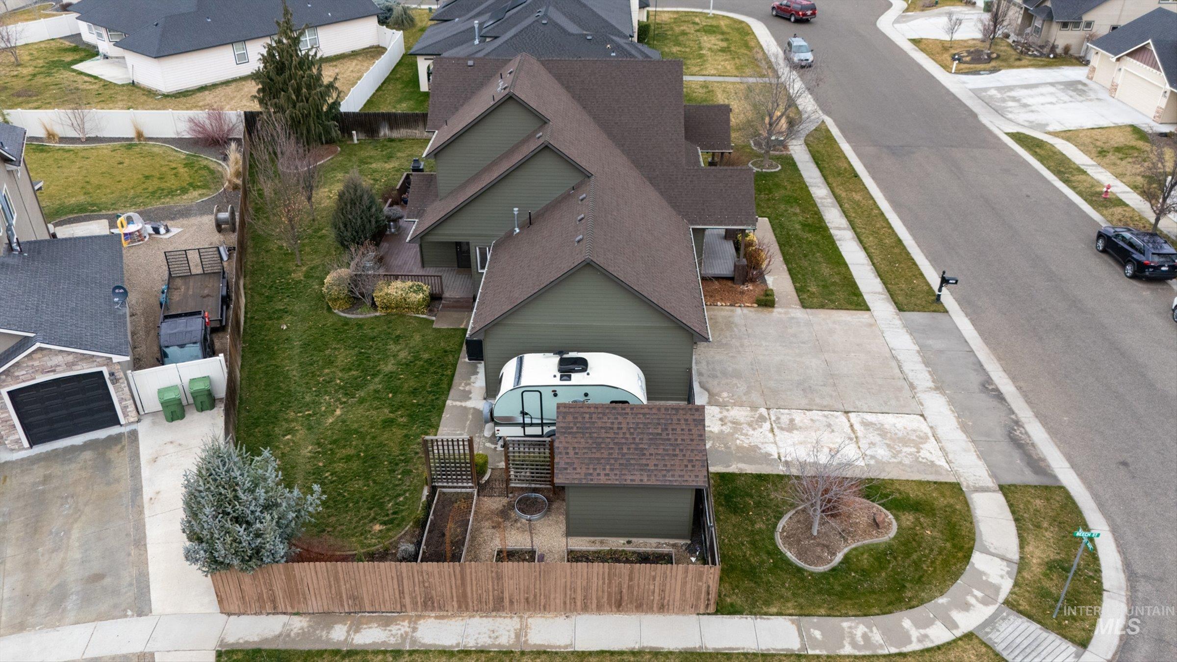 1785 Walnut Ave., Fruitland, Idaho 83619, 3 Bedrooms, 2 Bathrooms, Residential For Sale, Price $549,000,MLS 98976888