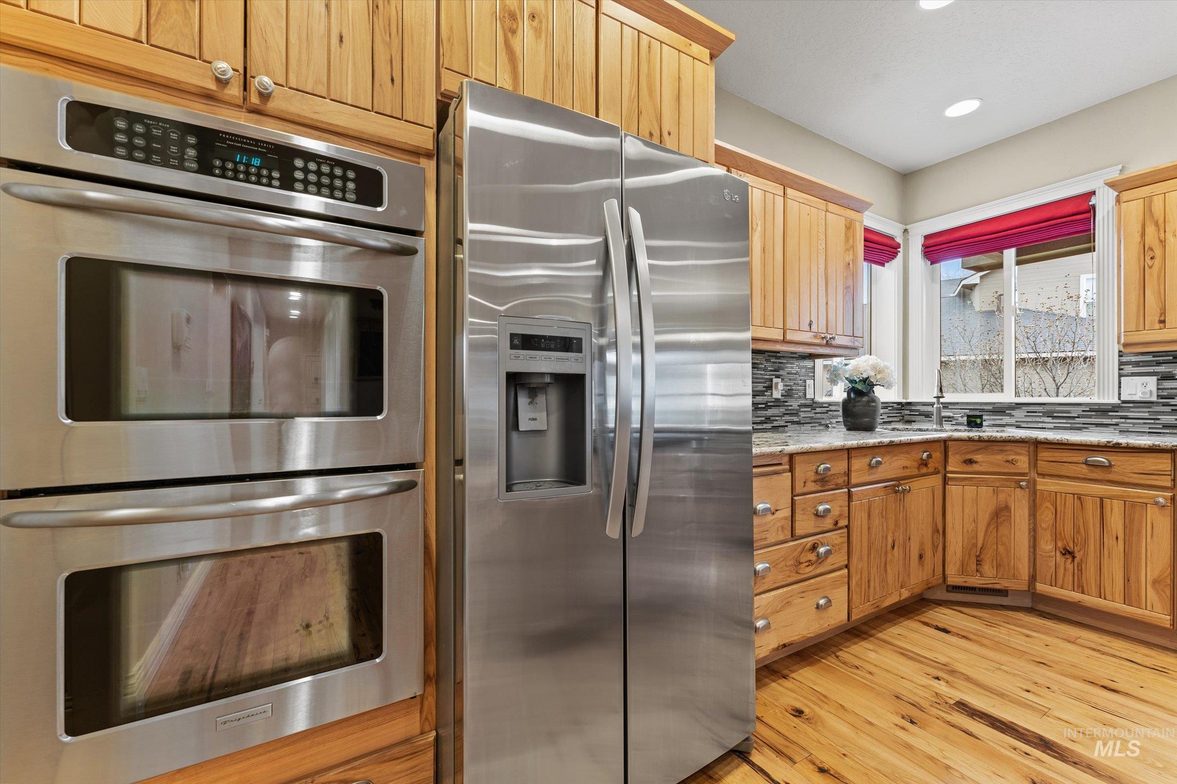 1785 Walnut Ave., Fruitland, Idaho 83619, 3 Bedrooms, 2 Bathrooms, Residential For Sale, Price $545,000,MLS 98976888